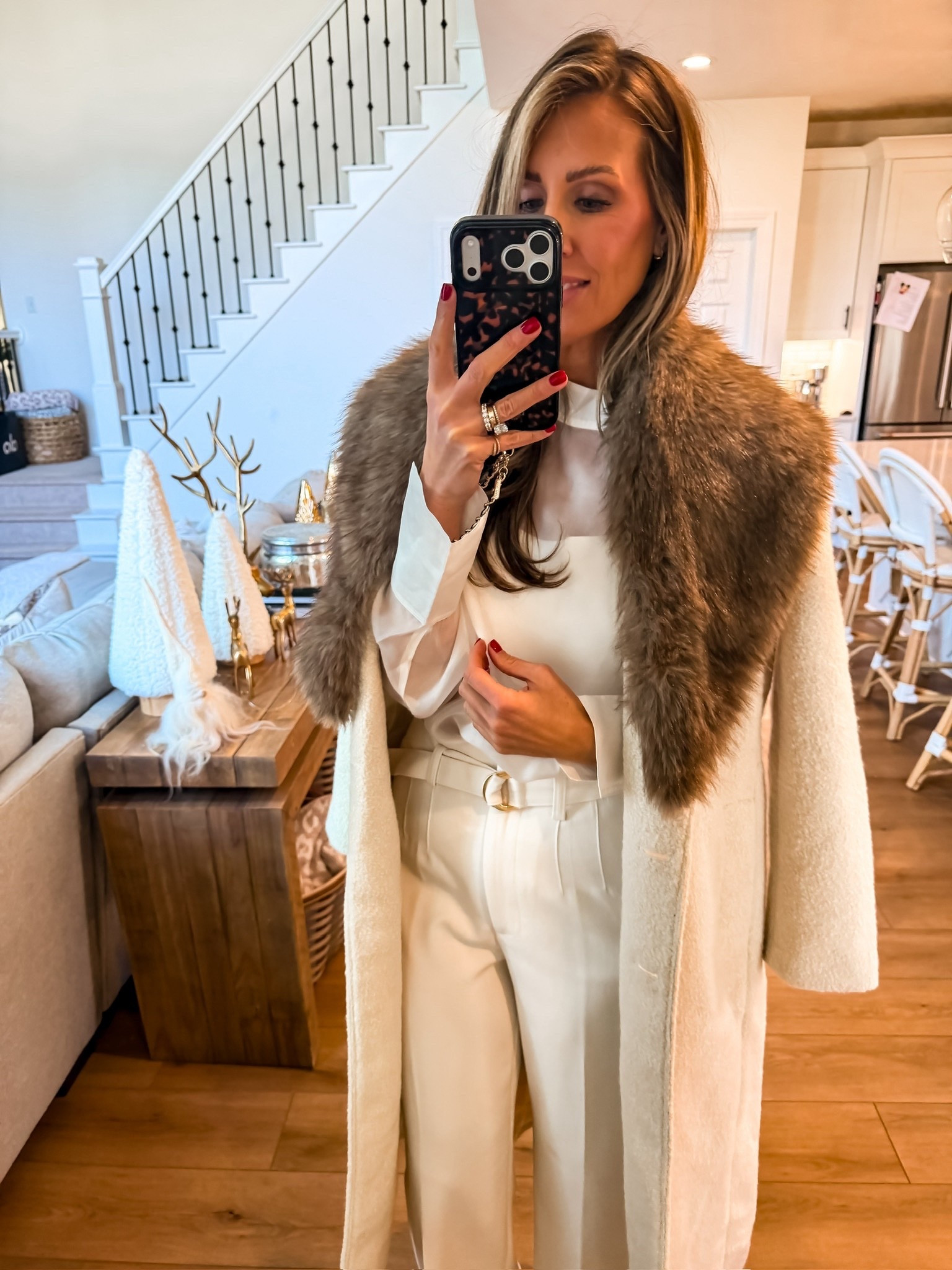 The most bougie outfit today and I love it. We love a winter white moment 
Size 8 pants, small top and medium coat 

#LTKootd #LTKSeasonal #LTKHoliday