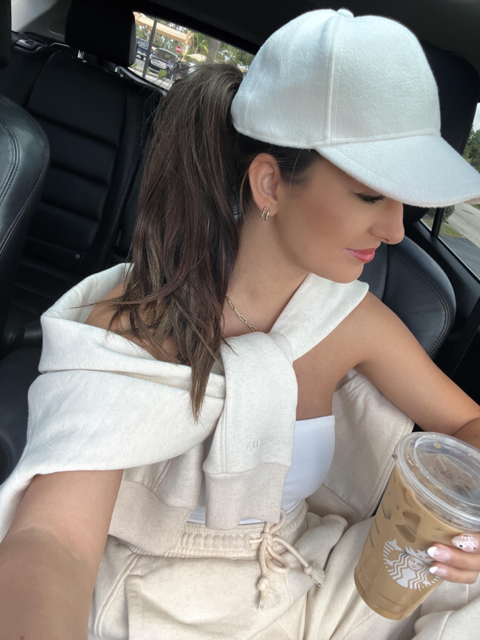 Sunday coffee run 🤍