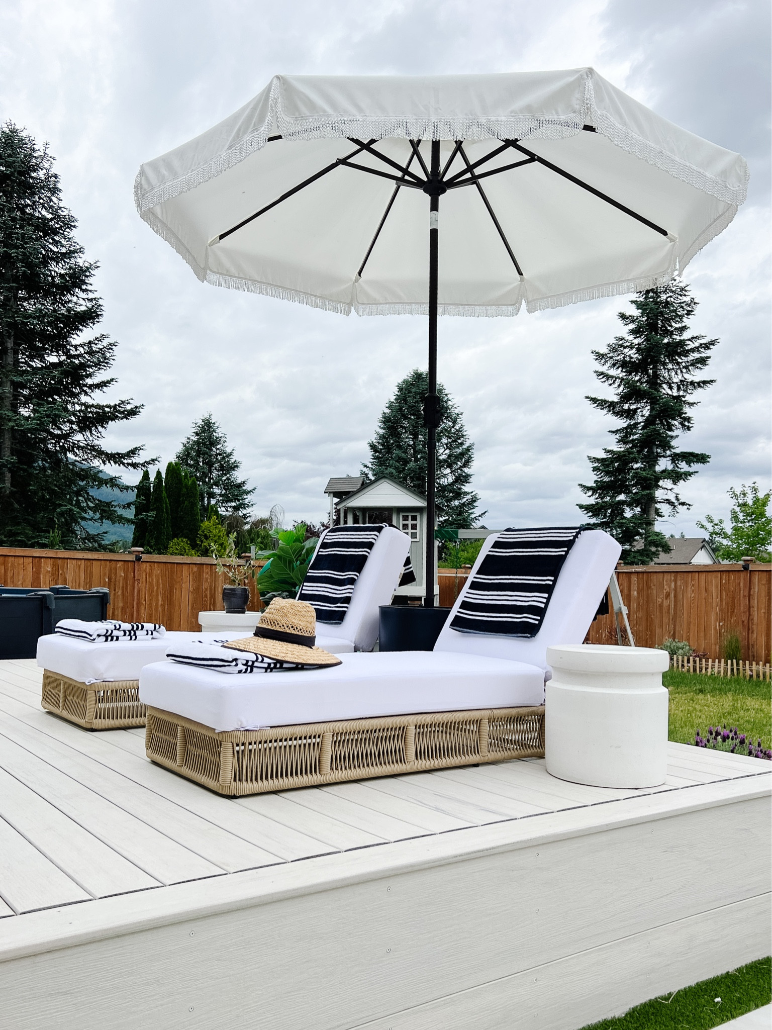 Get your summer lounge on with these super comfortable chaise lounge chairs! Two for under $750!

#LTKFind #LTKSeasonal #LTKhome