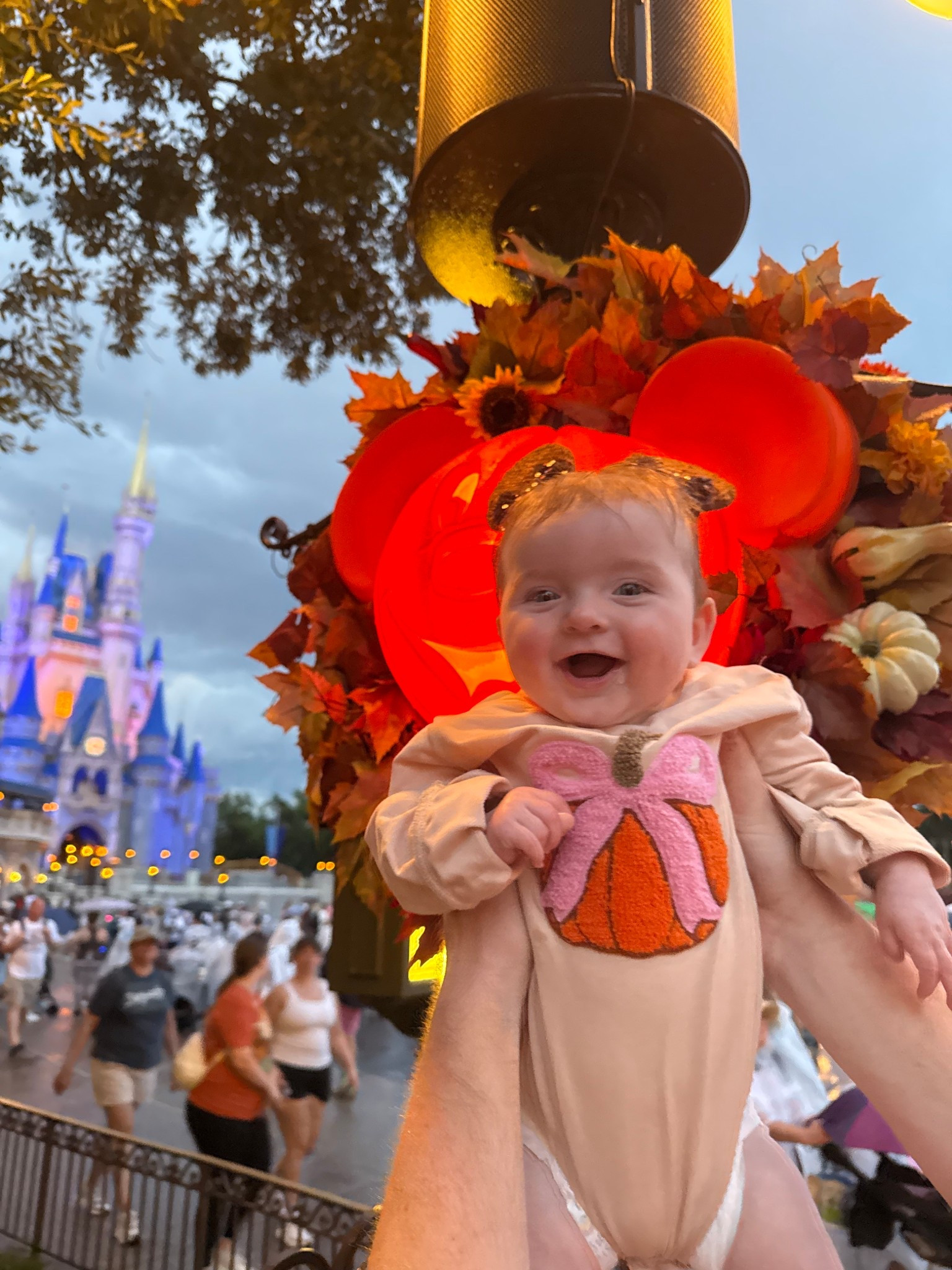 Pumpkin bow baby bubble- perfect for fall 

#LTKKids #LTKBaby #LTKFamily