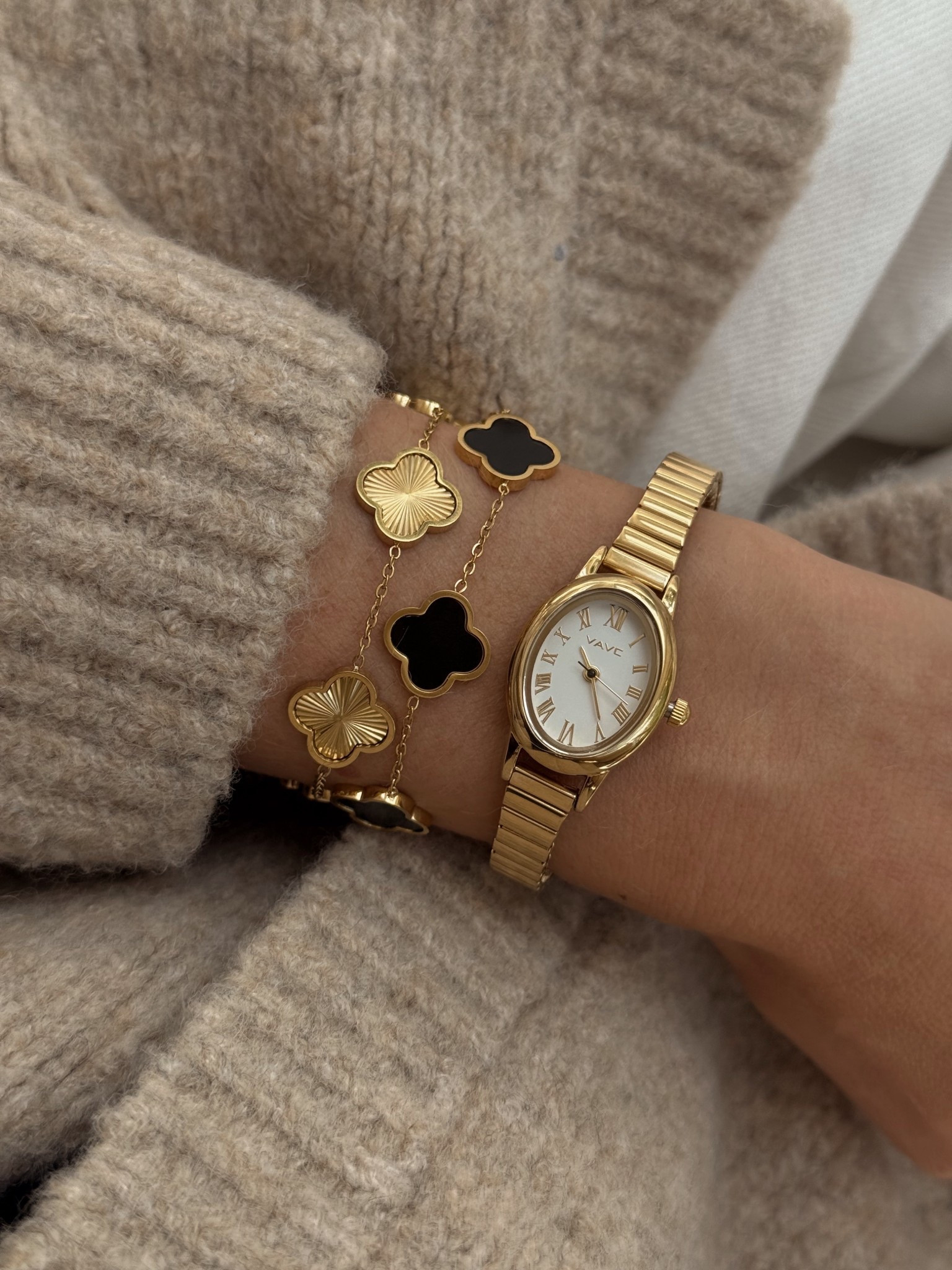 Amazon Prime Big Deal Days: my bracelets and watch are all on super sale!

@amazon #ad #founditonamazon

#LTKSaleAlert #LTKSeasonal #LTKFindsUnder50