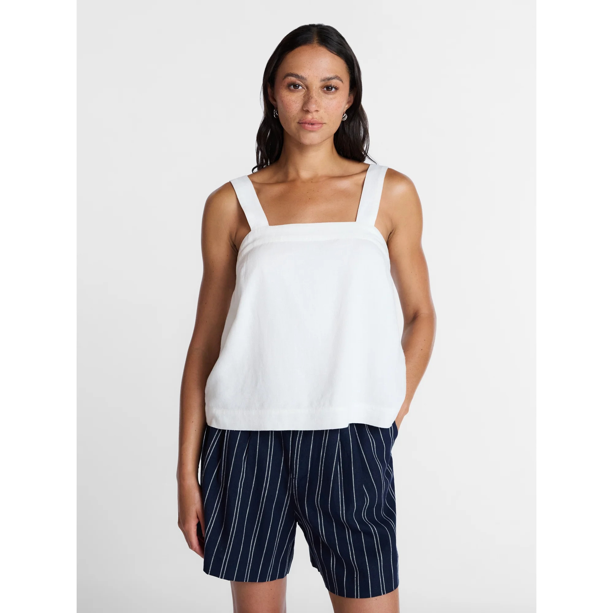Time and Tru Women's Linen Blend Square Neck Tank Top, Sizes XS-XXXL | Walmart (US)