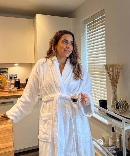 Can’t live without a classic white dressing gown ✨

#LTKbump #LTKeurope #LTKunder100