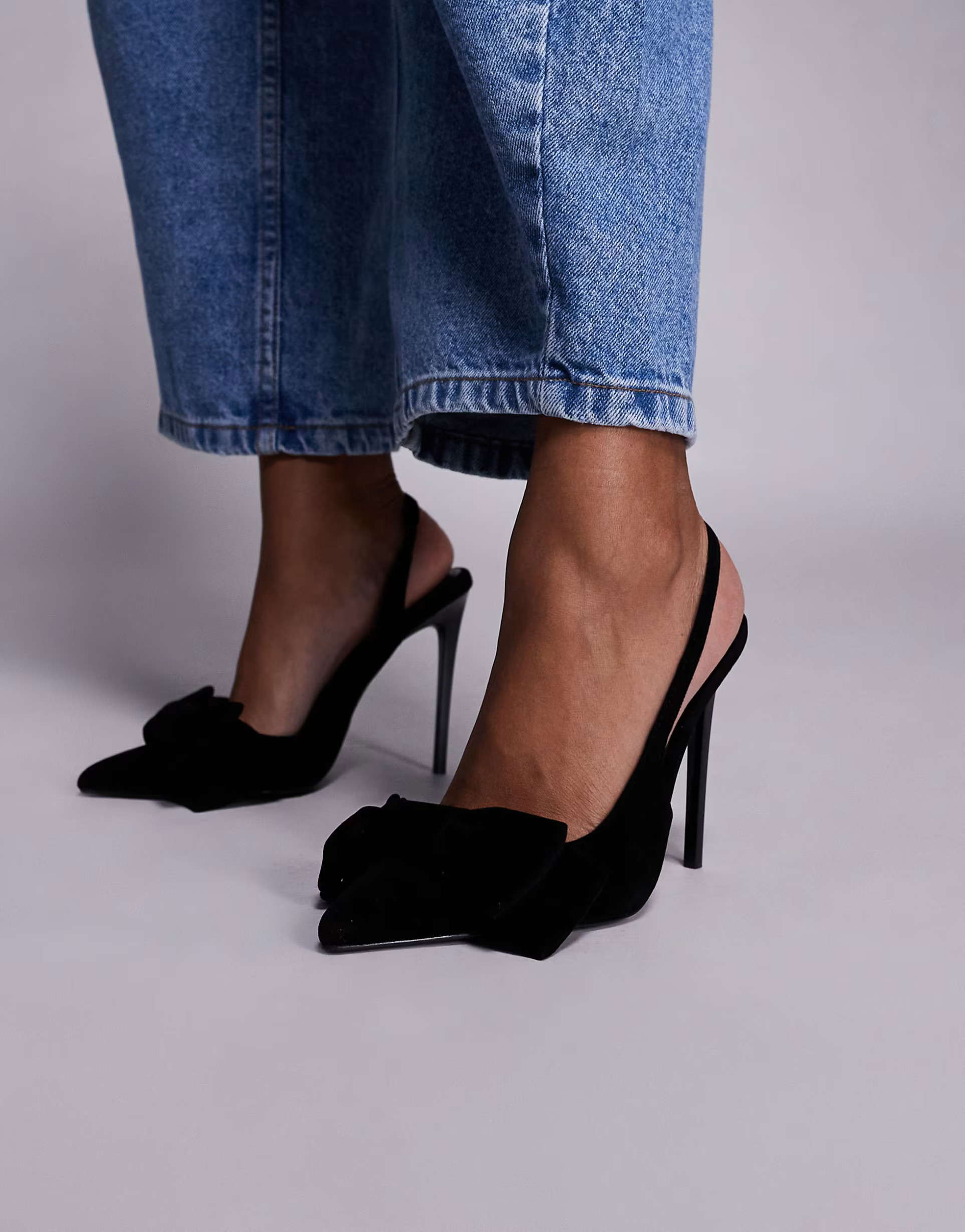 Simmi London Toppaz slingback heeled shoes with bow in black velvet | ASOS | ASOS (Global)