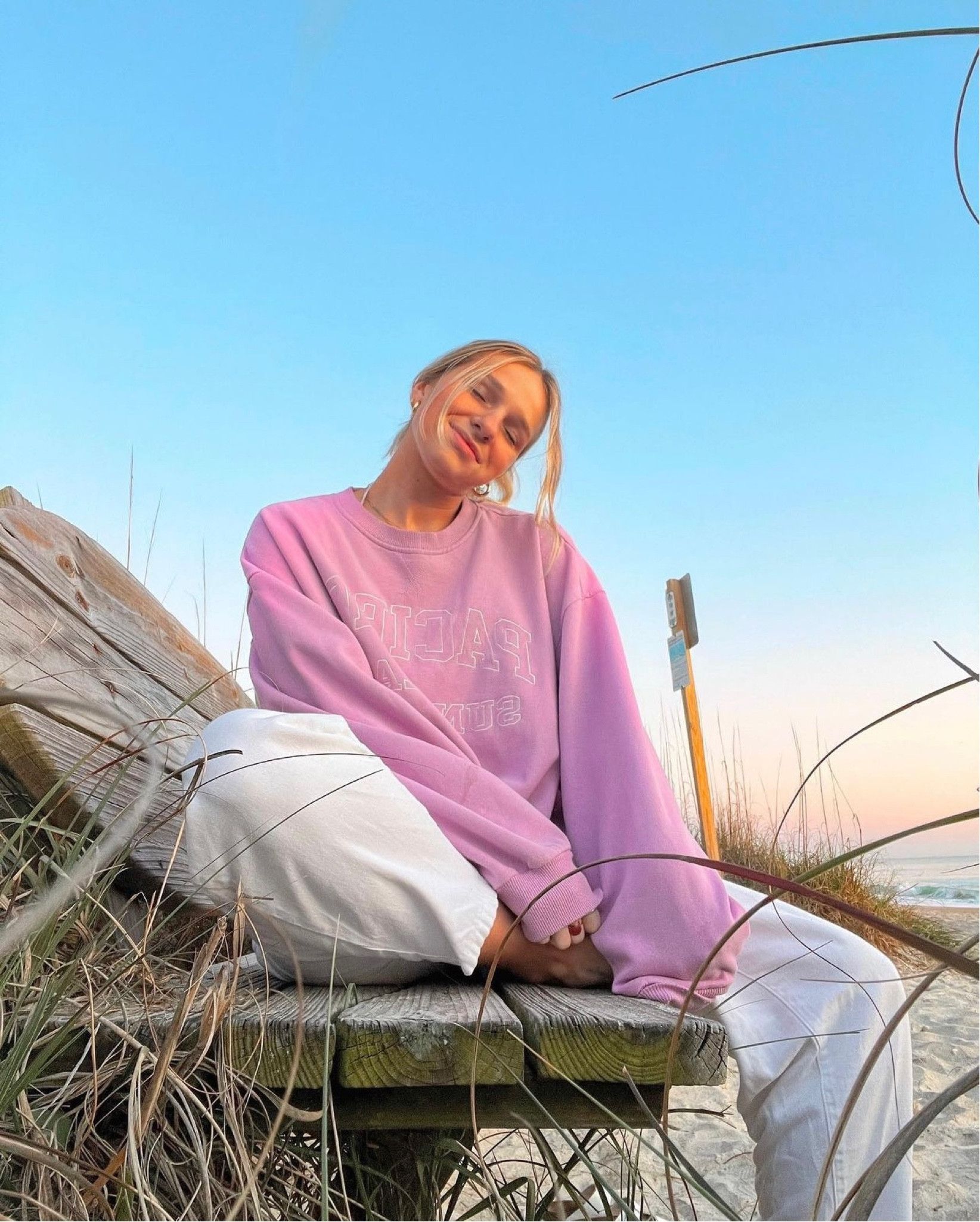 Cozy sunrise fit 💗💫

#LTKswim #LTKSale #LTKSeasonal
