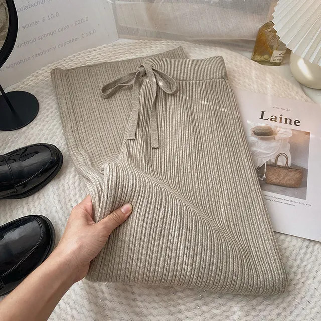 DIYI - High Waist Plain Knit Loose Fit Pants | YesStyle.com