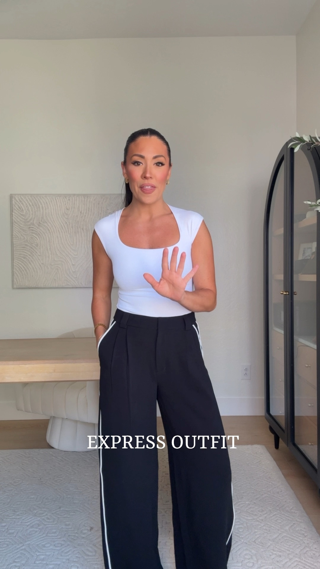 I can’t get over these trousers! They are from express and look so sporty! It’s giving ALO vibes!! I am in a size 2. They are very stretchy and breathable. My bodysuit is from the contour line and I am in size XS 

Workwear
Trousers 
Smoothing tops 



#LTKTravel #LTKWorkwear #LTKSeasonal