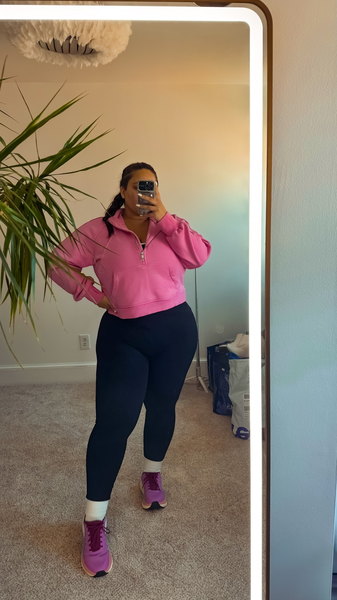 5’2” / size 14-16 

Wearing XL in hoodie and leggings. 

No front seam, no pockets. Ribbed fabric. STAY IN PLACE. 

The shoes are perfect for long distance walking! I average 3 miles a day with no pain or discomfort. 

#hotgirlwalk #gymfit #leggings #tennisshoes #walkingshoes 

#LTKActive #LTKPlusSize #LTKMidsize