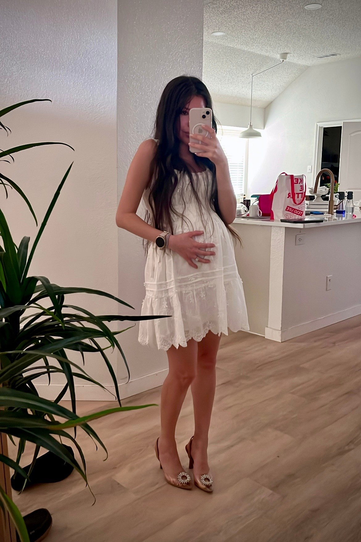 Bump Friendly dress.. perfect for baby shower and petite friendly. I size up to Small


#LTKPetite #LTKBump #LTKmomlife