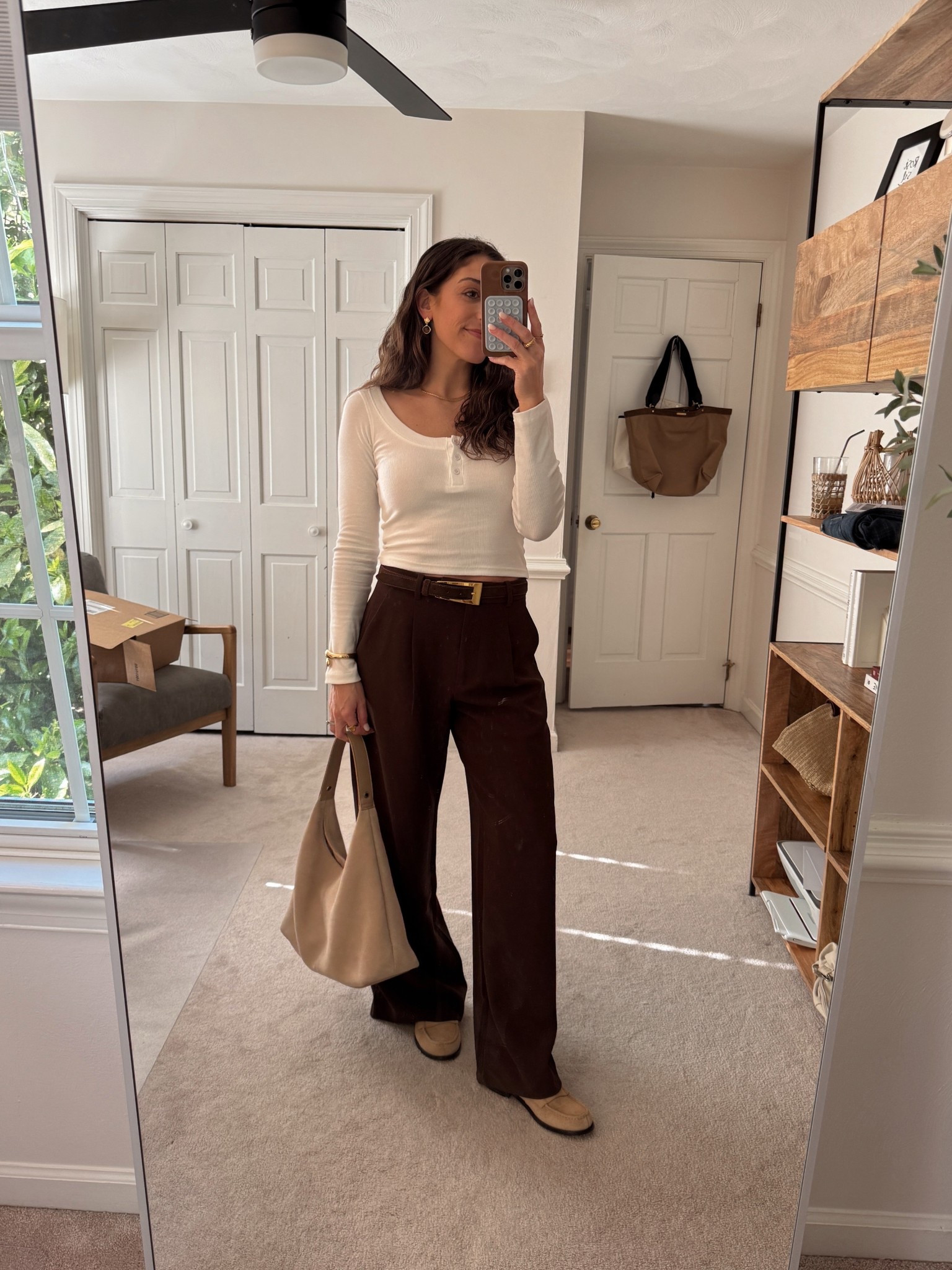 good friday dinner outfit 🤍🍝 these brown a&f trousers are sold out (but I really love the fit of this style!) — linked some similar options.
