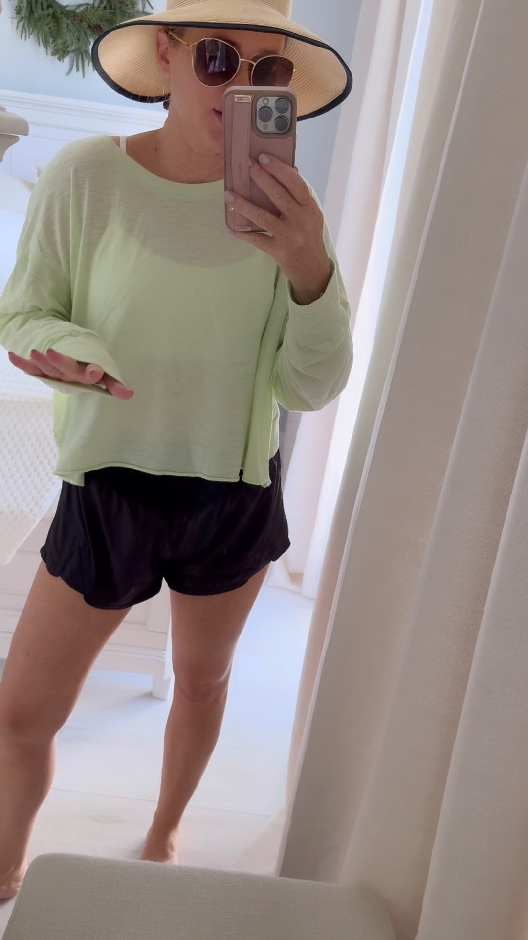 I’m in smalls.



#LTKfitnessgoals #LTKActive #LTKGiftGuide