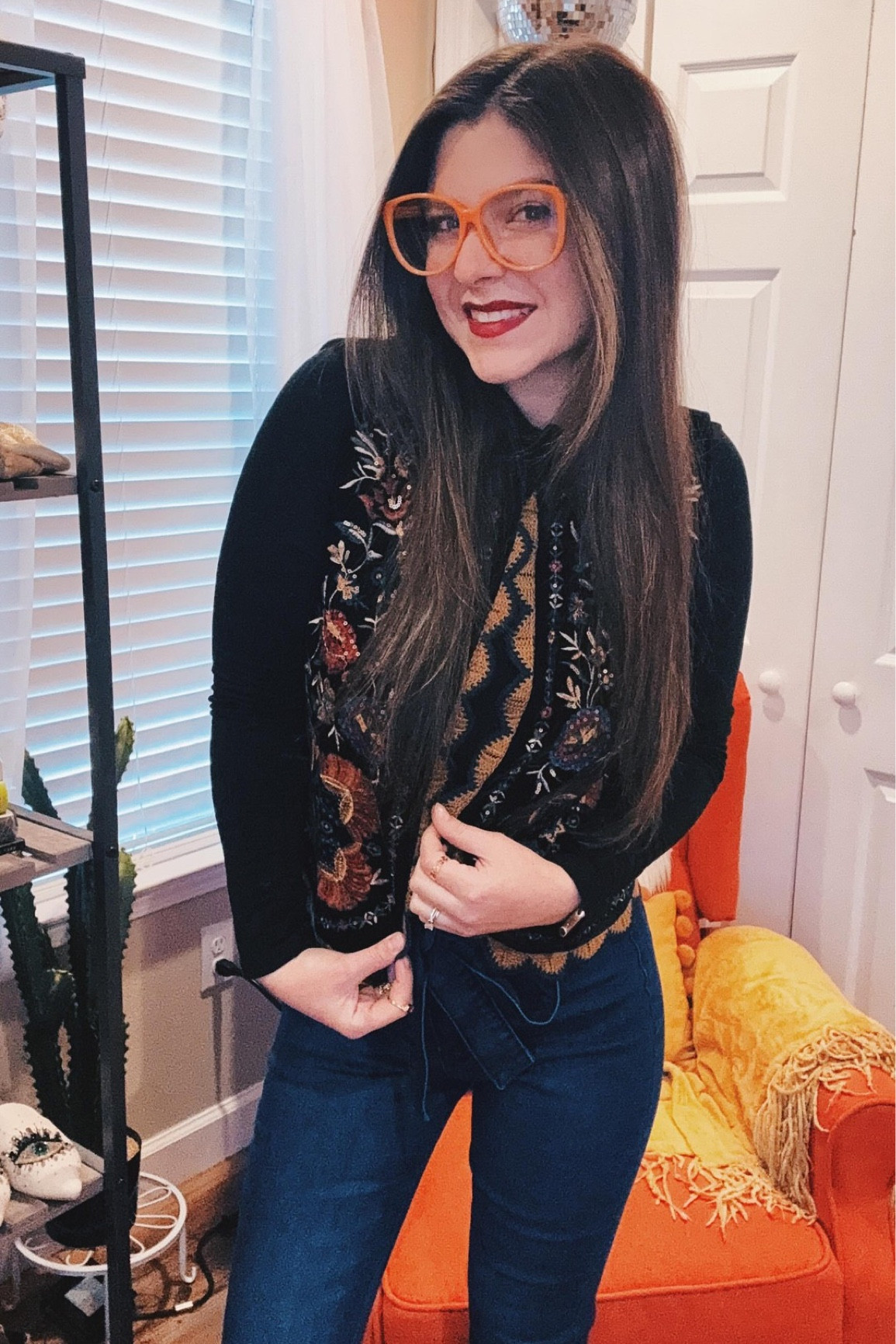 Alexa, play “Light My Love” by Greta Van Fleet ✨

Outfit Highlights: 

- a funky, sequined vest ✨
- bell bottom denims 👖
- orange glasses (that I should probably wear more often) 🤓

I could honestly live in 60s-70s inspired clothes everyday! 

#vintageinspired #bohemianstyle #retroaesthetic #mystylediary