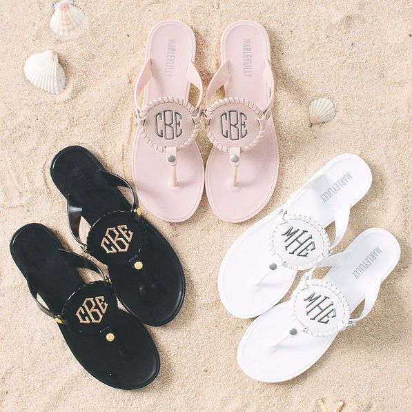 Monogrammed Flip Flops | Marleylilly