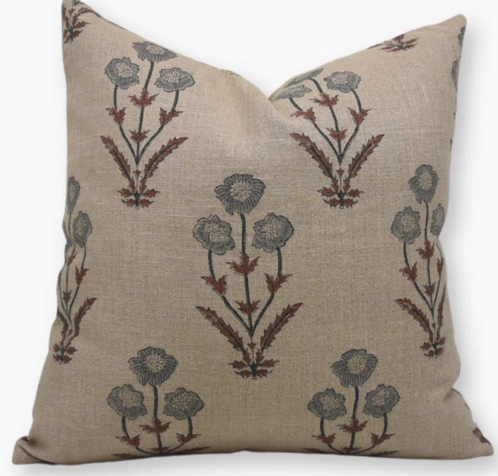 beautiful line. Pillow covers 30% off for the Wayfair sale 

#LTKHome #LTKSaleAlert #LTKFindsUnder100