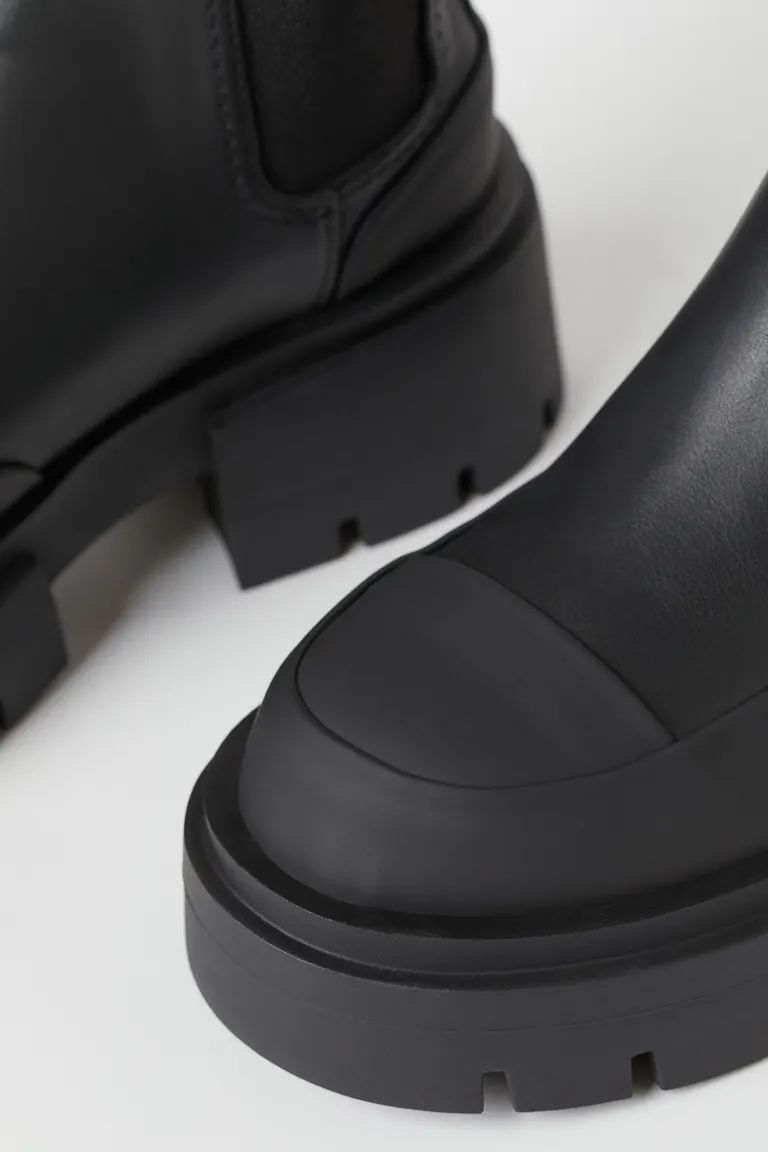 High-profile Boots | H&M (US + CA)