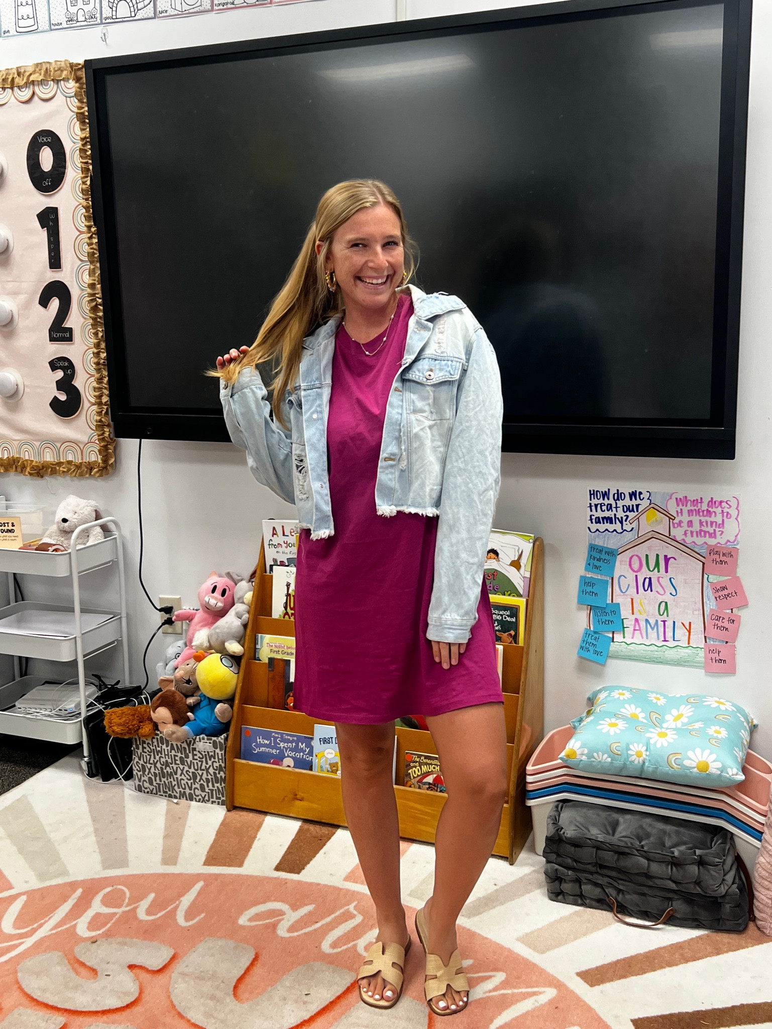 I live in teacher dresses!!! Wearing a size medium! 

#LTKSeasonal #LTKstyletip #LTKworkwear