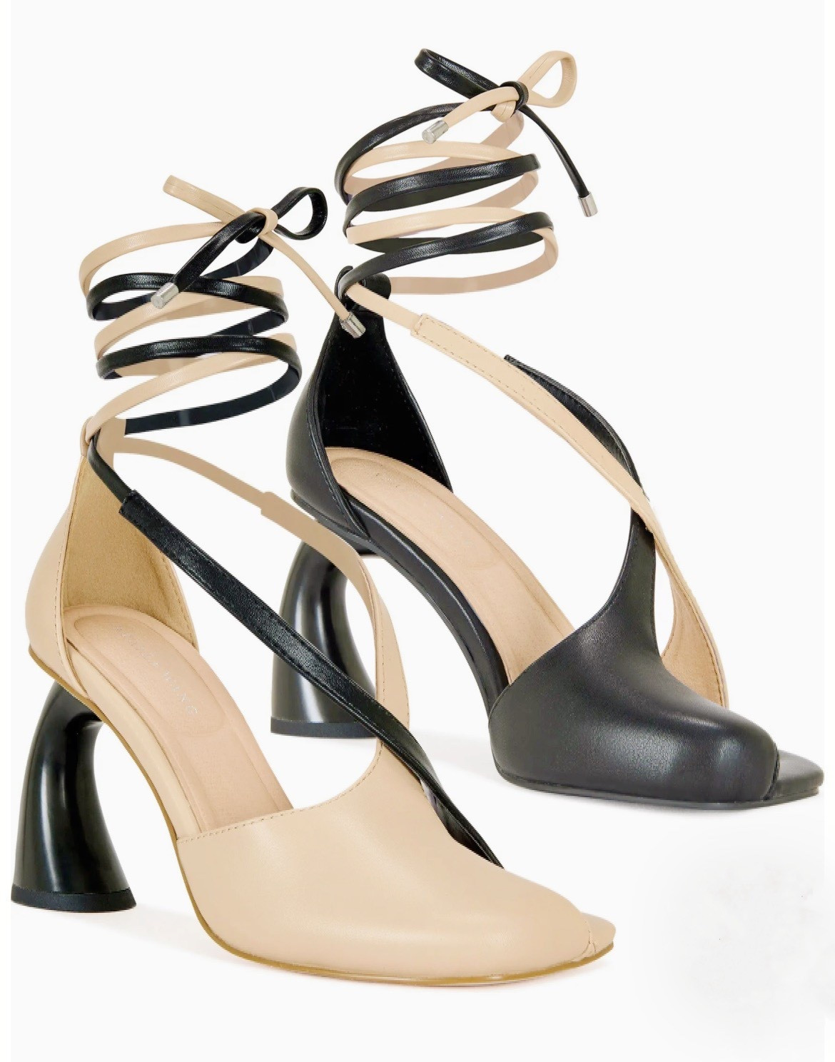 The perfect standout shoe 👌🏾✨✨✨✨✨ #azaleawang

#LTKStyleTip #LTKShoeCrush #LTKootd