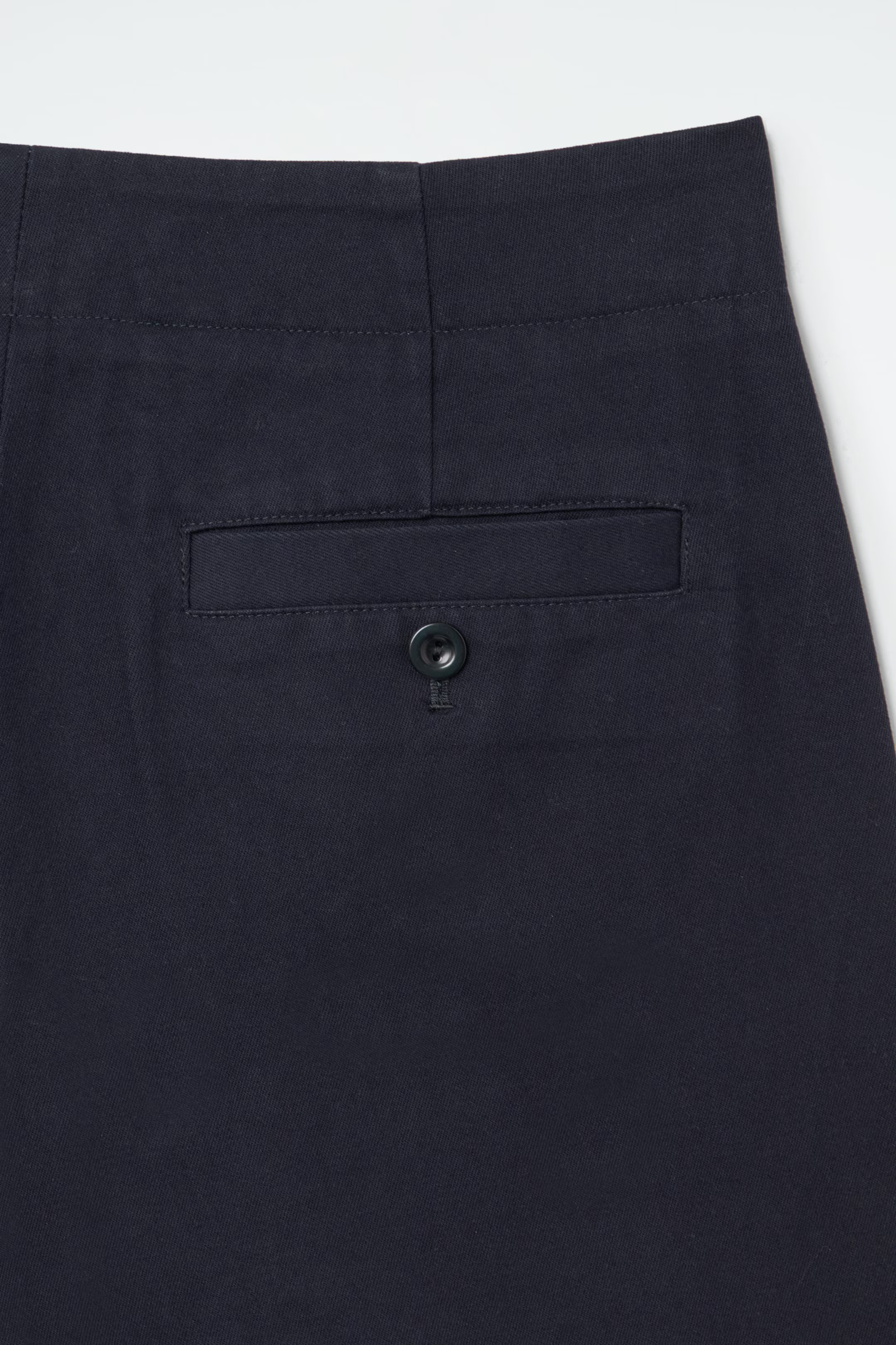PLEATED BARREL-LEG CHINOS | COS (AU)