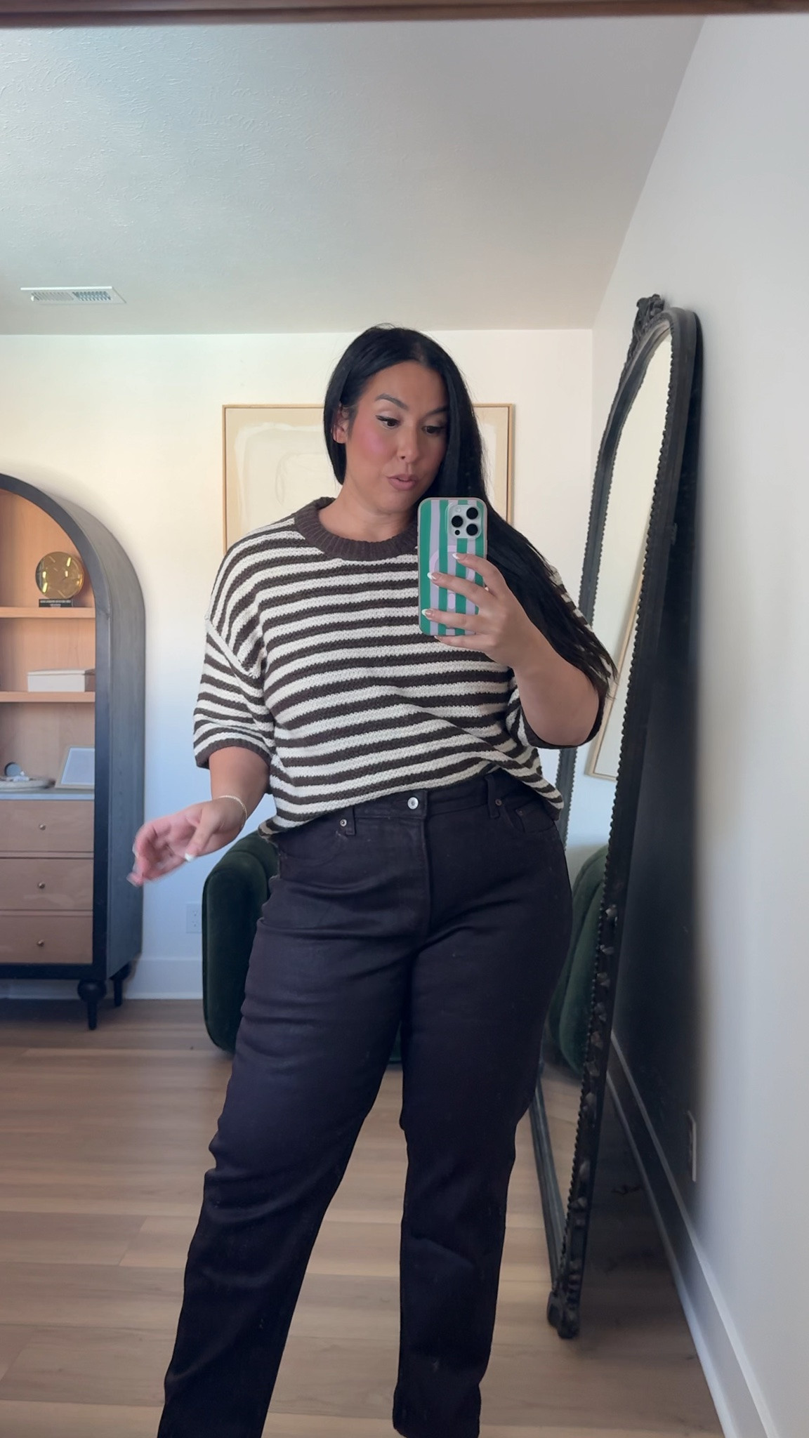Love this T shirt sweater! Or red etc transitional piece
Wearing an XL in the sweater an 33 long in the pants
Midsize fashion, fall outfits, mom outfits

#LTKootd #LTKgrwm #LTKMidsize