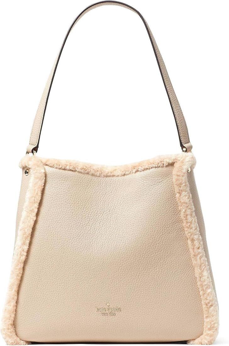 Color: Light Sand Shearling 
 | Amazon (US)