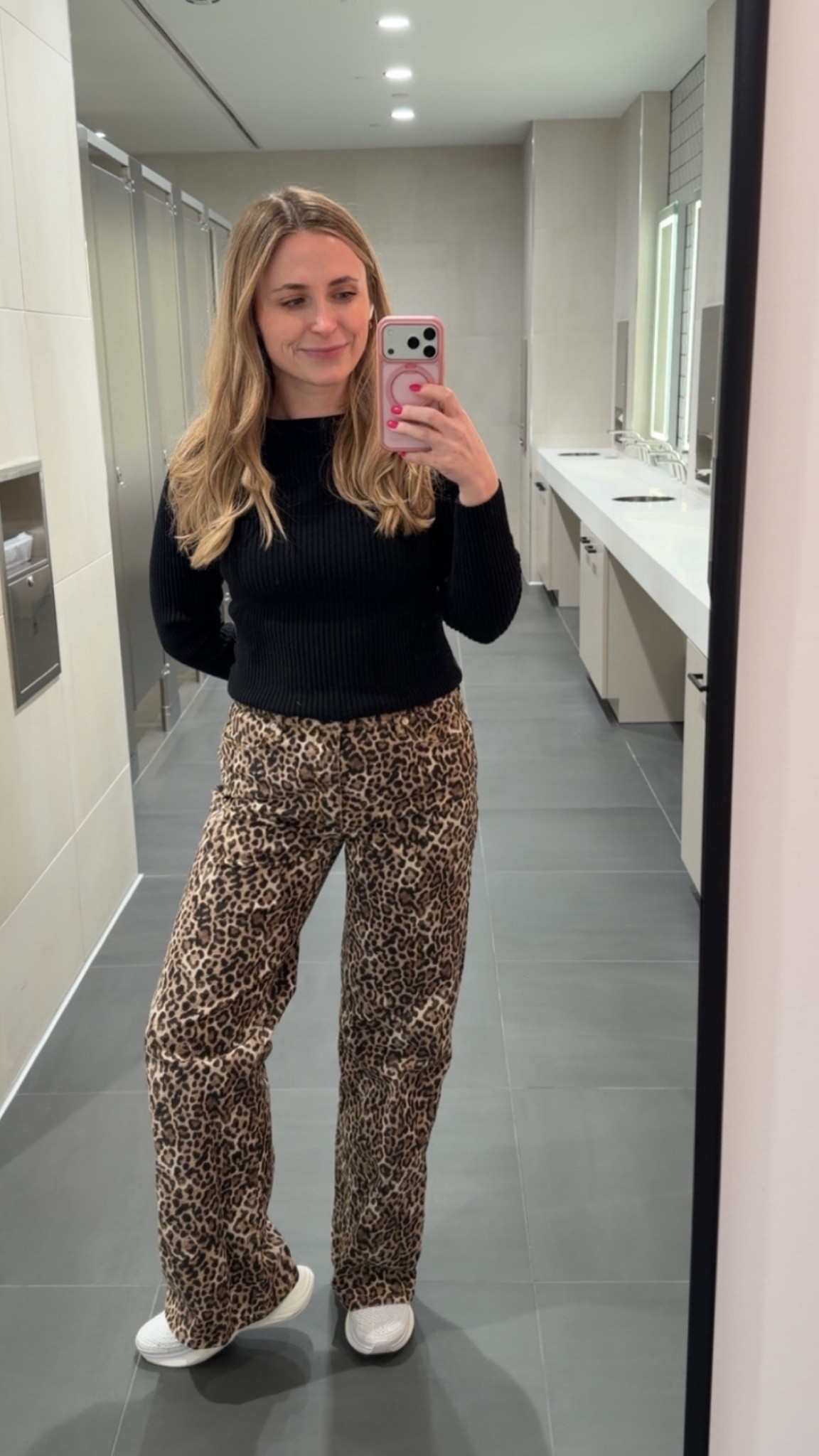 Yesterdays OOTD 

#LTKWorkwear #LTKootd #LTKSaleAlert