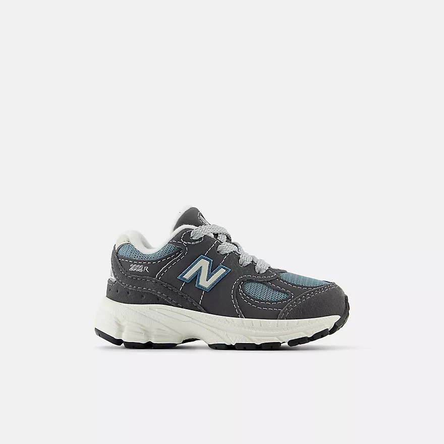 2002 | New Balance Athletics, Inc.