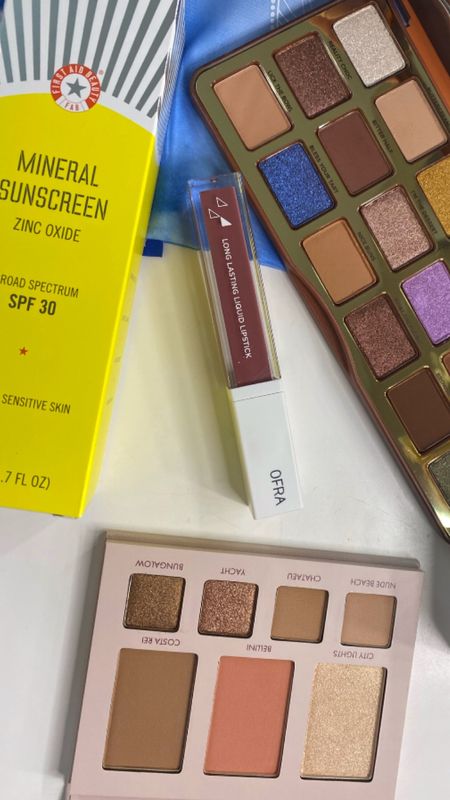 Spring makeup
Spring beauty
Ipsy makeup
Ipsy beauty 
Boxycharm
Too faced better than chocolate
Wander beauty
First aid beauty mineral sunscreen
Ofra liquid lipstick


#LTKSeasonal #LTKbeauty #LTKFind