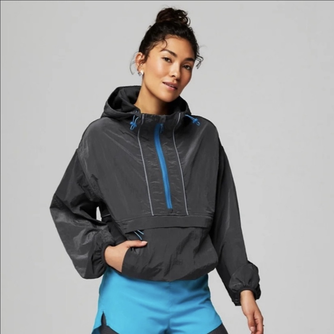 NWT Fabletics Heights Shimmer Cargo Short XXL/1X & NOT NWT Hiking Jacket XXL/1X

#LTKActive #LTKSaleAlert #LTKPlusSize