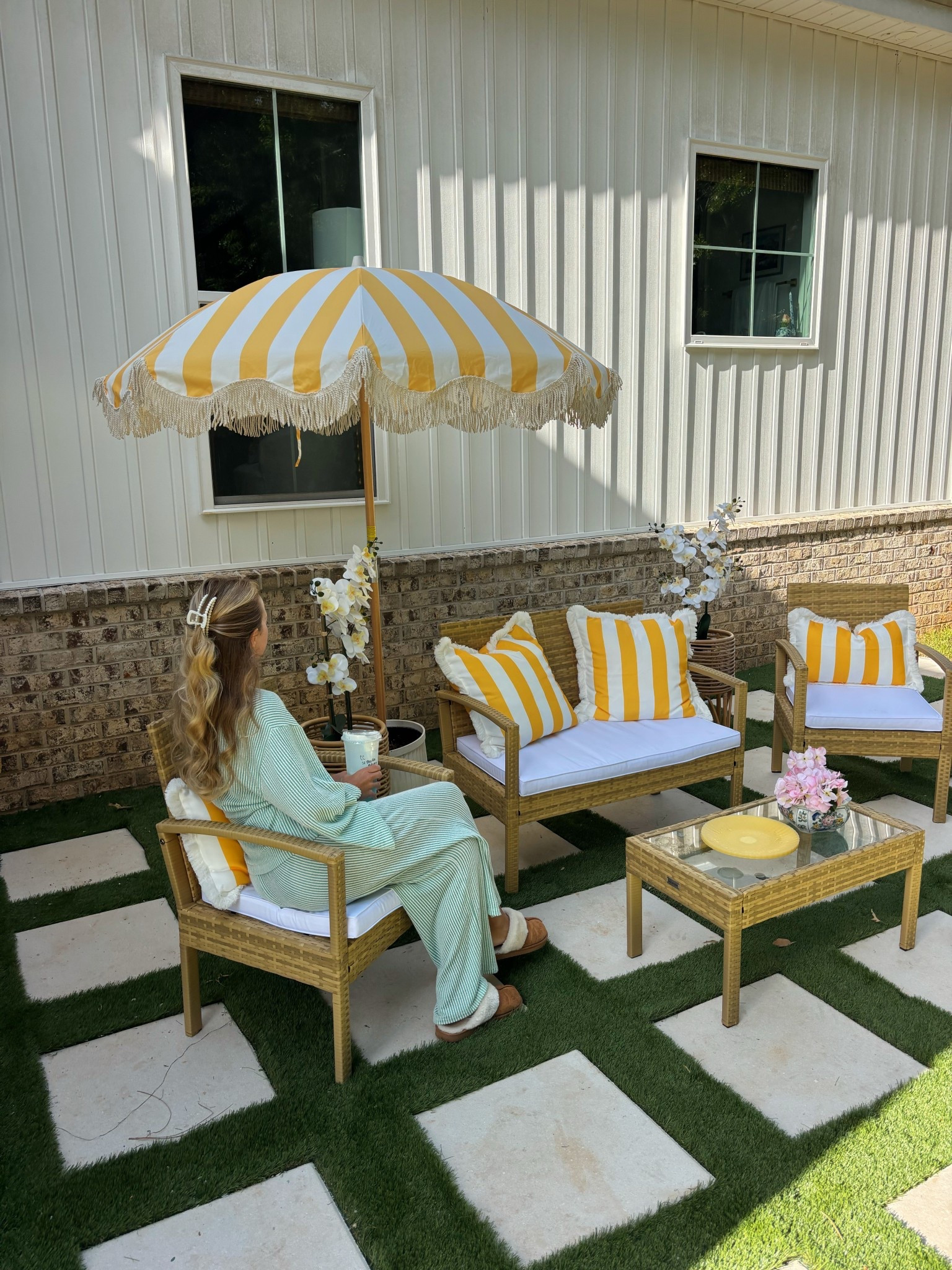 New outdoor patio and I am OBSESSED! All of my outdoor furniture and pillows are from Amazon! All yellow club over here 🤗💛

#LTKMothersDay #LTKU #LTKHome