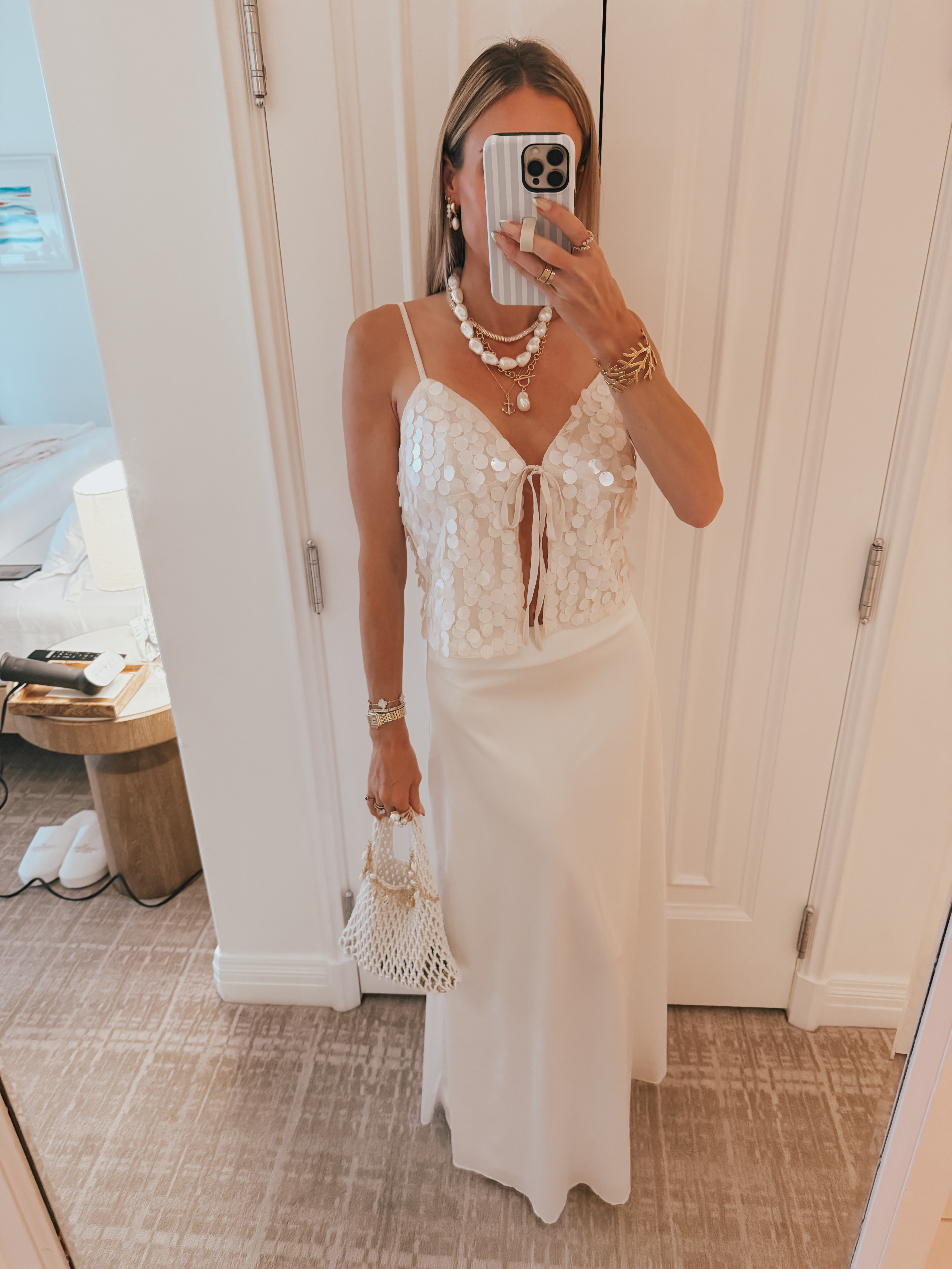 From head to toe, this outfit is simple elegance!  

 #LTKdayinmylife #LTKootd #LTKmomlife