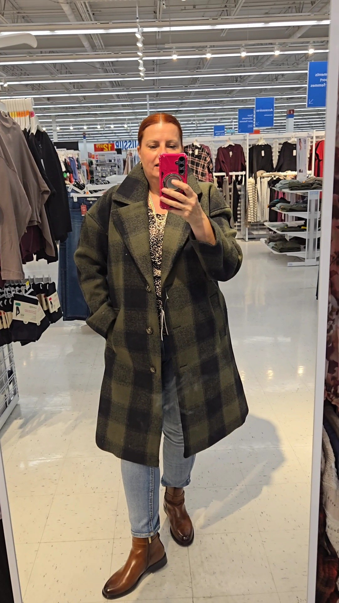 Partie 2 chez Walmart...bourse, bottes,bijoux, manteau... LTKquebec .. LTKmontreal ...

#LTKcanada #LTKbag #LTKover50style