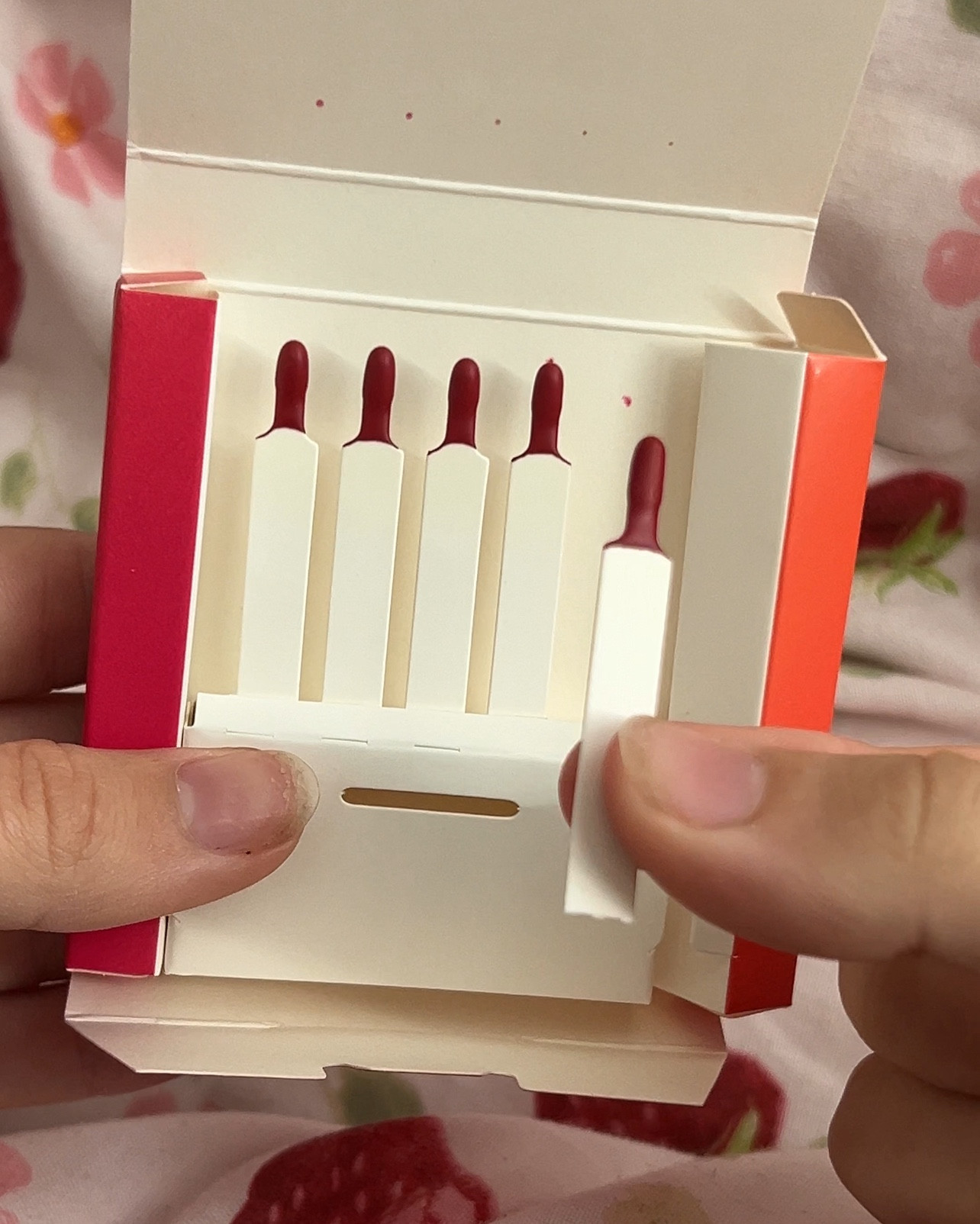 ELF x Tinder single use lipstick matches🤭

#LTKuk #LTKbeauty #LTKstyletip