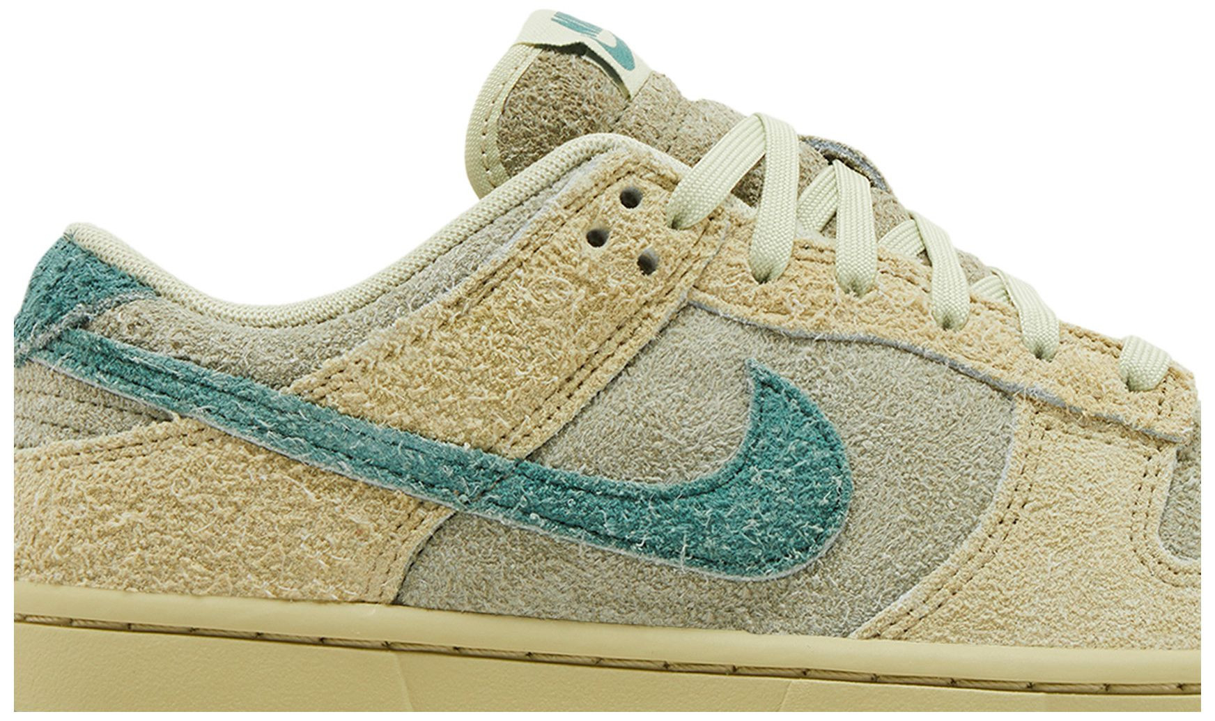 Nike Wmns Dunk Low 'Olive Aura' | GOAT