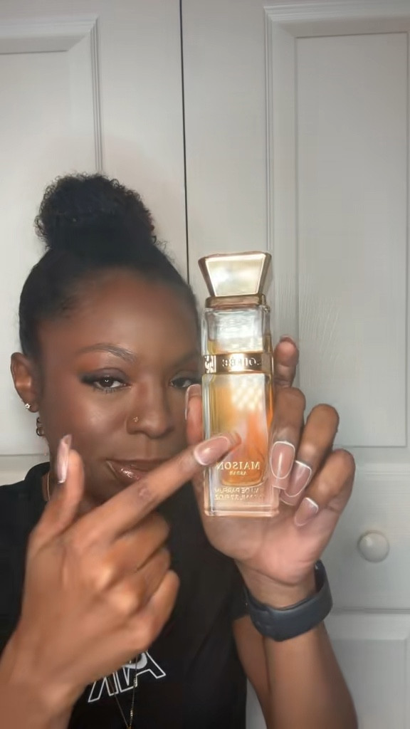 Indulging in the sweet, cozy vibes of Soirée Maison by Aroma Concepts 🍂✨ This vanilla-forward fragrance is the perfect blend of warmth and elegance. If you’re a fan of gourmand scents, you’ll love how this lingers all day. Shop it through my link and elevate your scent game! Use code FLAWLYSSFACE on aromaconcepts.com for 10% off! #LTKbeauty #FragranceLover #VanillaFragrance

#LTKFindsUnder50 #LTKBeauty