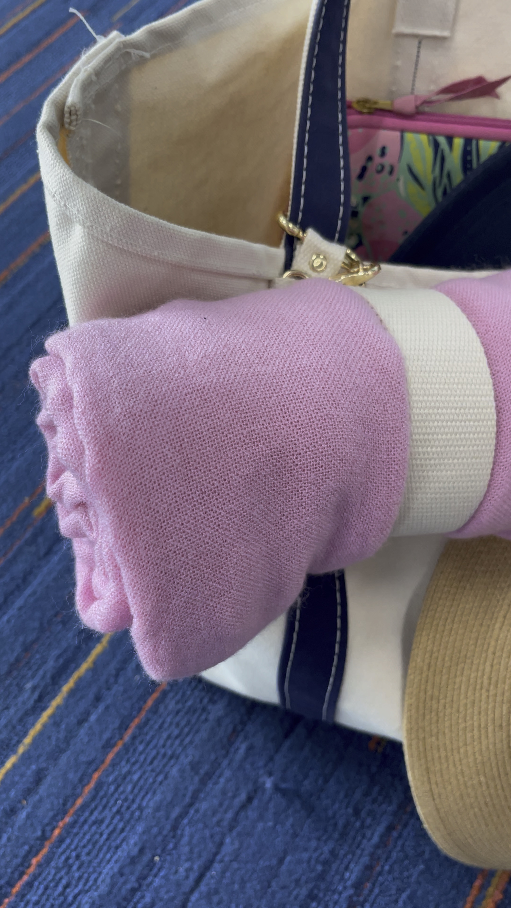 Best travel accessory! ✈️
Love everything about this lightweight scarf // shawl. Bonus: look how it easily clips on your bag. 👛
Use code NINA20 to save at checkout!!!!

#LTKtravel #LTKVideo #LTKSeasonal