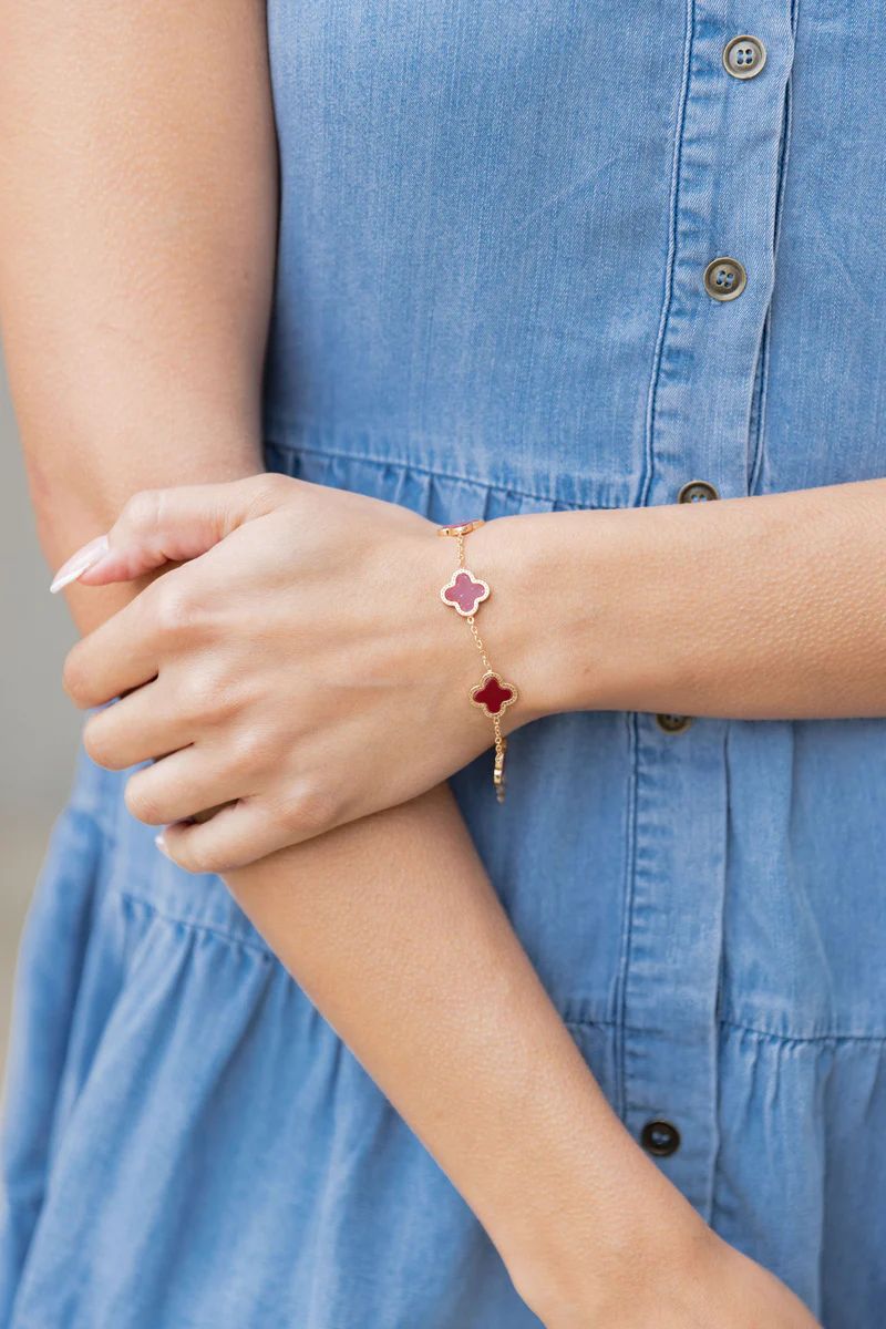 Kinley Clover Bracelet- Burgundy | Avara