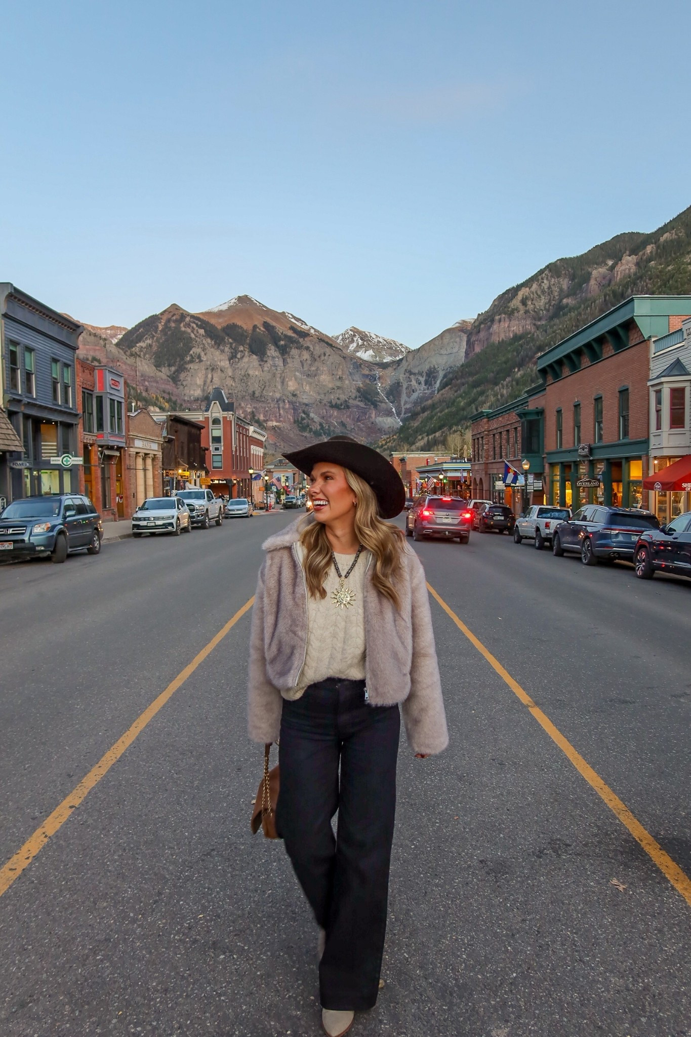 Holiday outfit inspo 💫✨🎄

Christmas party 
Date night 
Gifts for her 

#LTKHoliday #LTKootd #LTKCyberWeek