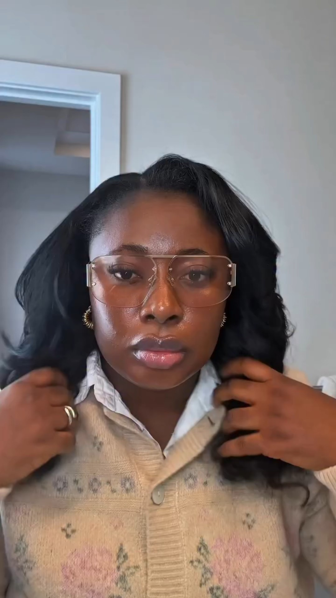 First of all thanks yall for the love on a that video I been laughing with the comment 🤭🙏

 Let’s  get ready for bed, wrap this hair for a beautiful curls in the morning 🫶🏽 oh and I’m using the app @glorifyappofficial for devotional😊

.

.

#nightroutine #overnightheatlesscurls #selfcareroutine #skıncareroutine #momlife💕