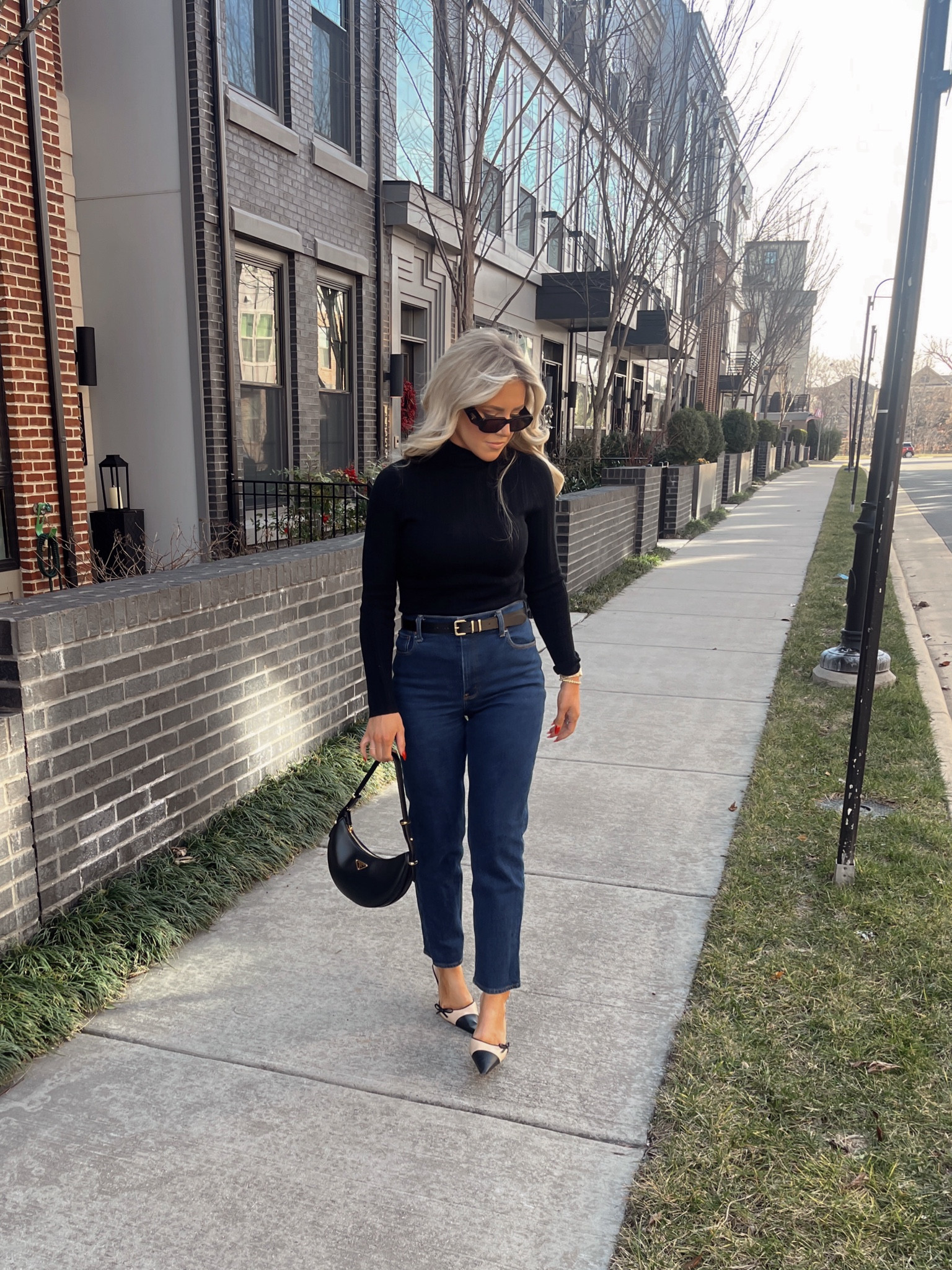 Another favorite pair of Abercrombie jeans. 

#LTKSeasonal #LTKSaleAlert #LTKMostLoved