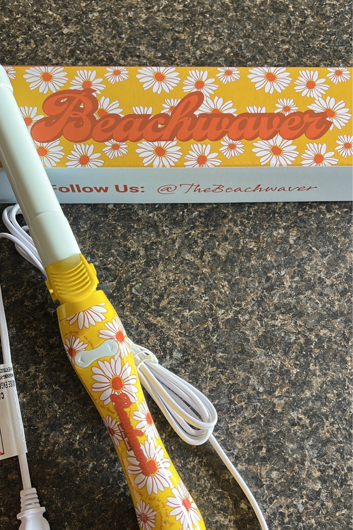 #curlingiron #rotatingcurlingiron #beachwaver #hottool #christmasgiftidea #girlgiftidea 

#LTKstyletip #LTKHoliday #LTKbeauty