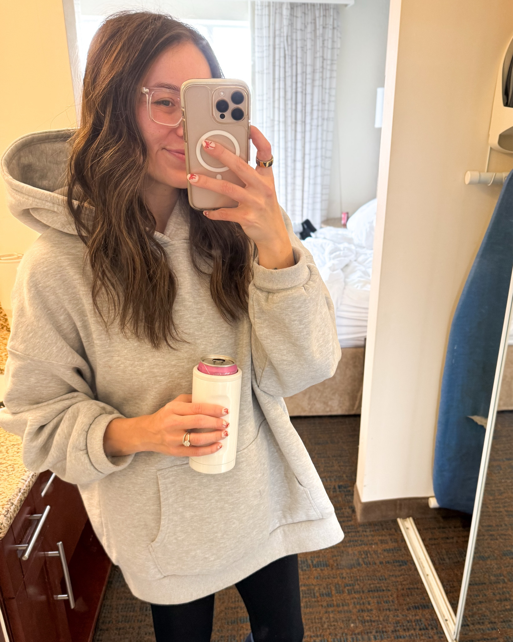 Travel day fit! 🤪 so I’m not back in my camper yet, but I am at the campground! PRAISE 🙌🏼  these Amazon hoodies are the best hoodies, perfect oversized, perfect to throw a vest over, an easy go to outfit. It comes in so many good colors too!!! 

#LTKdayinmylife #LTKootd #LTKFindsUnder50