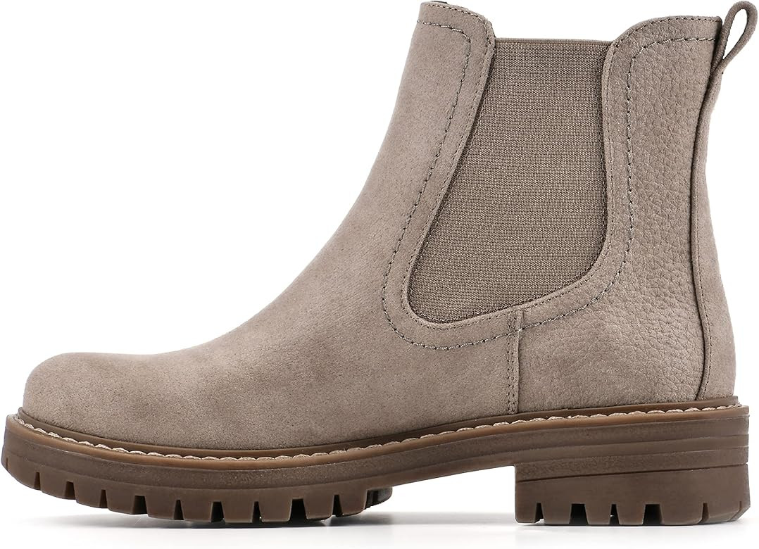 CLIFFS BY WHITE MOUNTAIN Women's Shoes Mastery Chelsea Boot | Amazon (US)