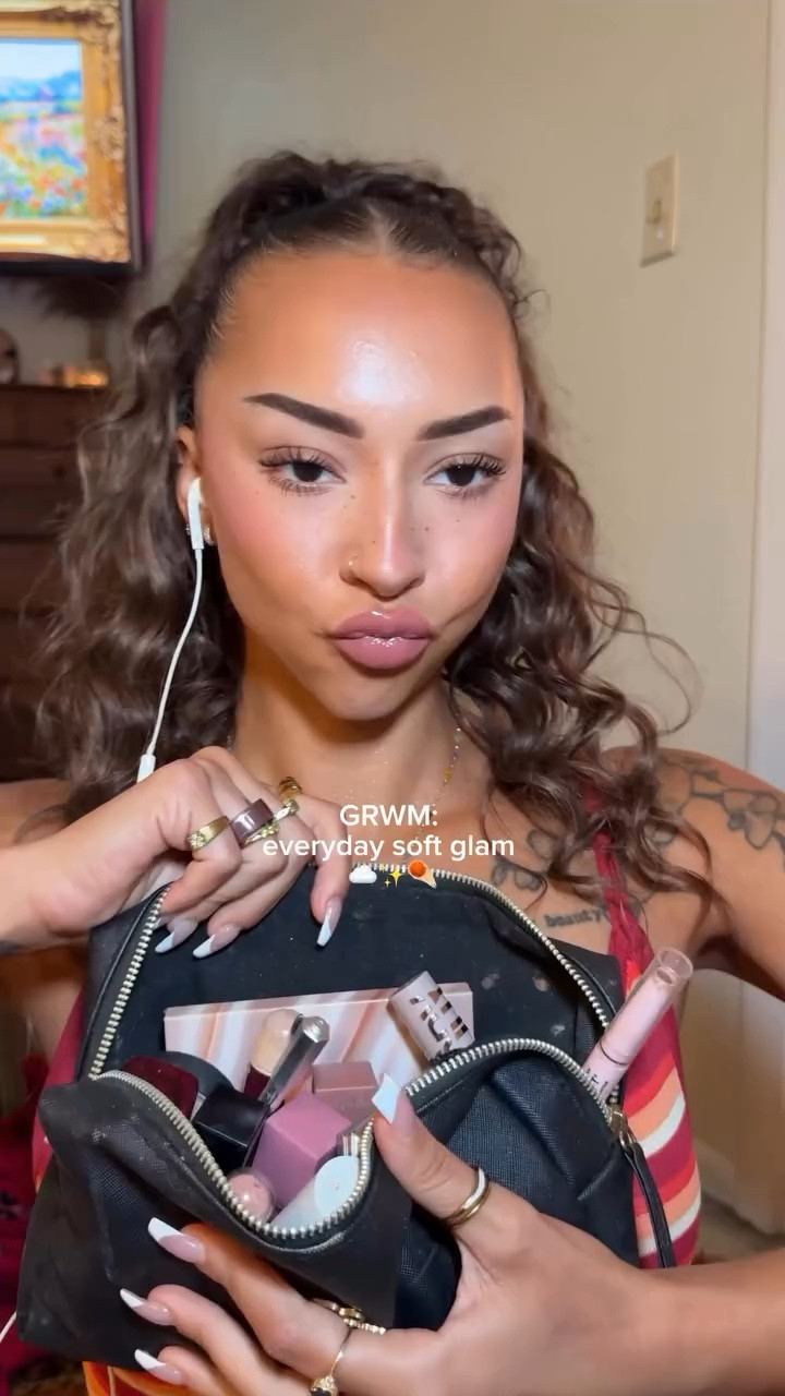 everyday soft glam grwm!! ☁️✨☄️ 

products used ⬇️

- inkey list reusable eye patches 
- ysl candy glaze lip balm
- maybelline brow definer
- benefit precisely my brow
- NARS potted concealer 
- Tatcha dewy skin mist 
- L’Oréal infallible foundation
- Kimchichic beauty effin sculpt wand
- ilia skin stick (contour/bronzer)
- maybelline rewind color corrector (the pink one!) & concealer
- ysl liquid blush in “make me blush”
- givenchy prisme powder
- kimchichic beauty almost catfished powder in banana 
- KimChiChic cheeky 3Some blush palette 
- lawless dreamy dozen eyeshadow palette
- L’Oréal panorama mascara
- wonderskin lip contour (color name rubbed off but it’s a cool pink/brown!)
- ysl lip plumping gloss 
- L’Oréal infallible setting spray
- fenty beauty diamond bomb 

🎀 all products on my LTK