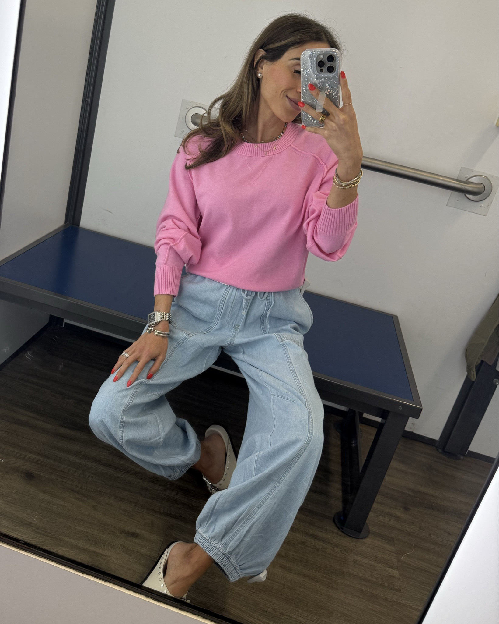 Drawstring denim pants with super soft pink sweater size xs 

#LTKPetite #LTKSeasonal