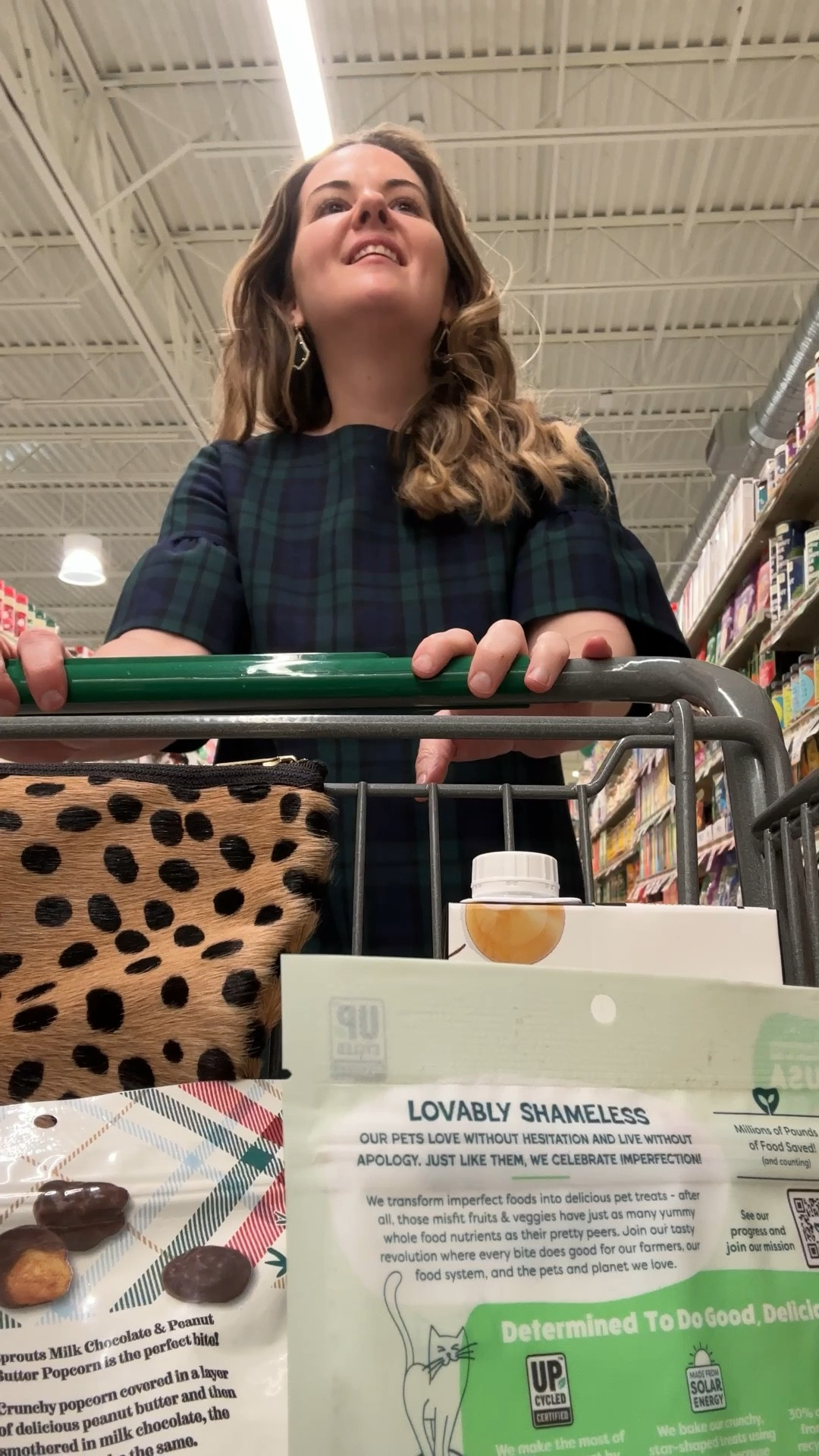 Strolling through the Sprouts aisle, thrilled it's finally in my hometown! 
Dress is old Vineyard Vines, Earrings old Kendra Scott
Linking similar


#LTKdayinmylife #LTKfoodie #LTKHoliday