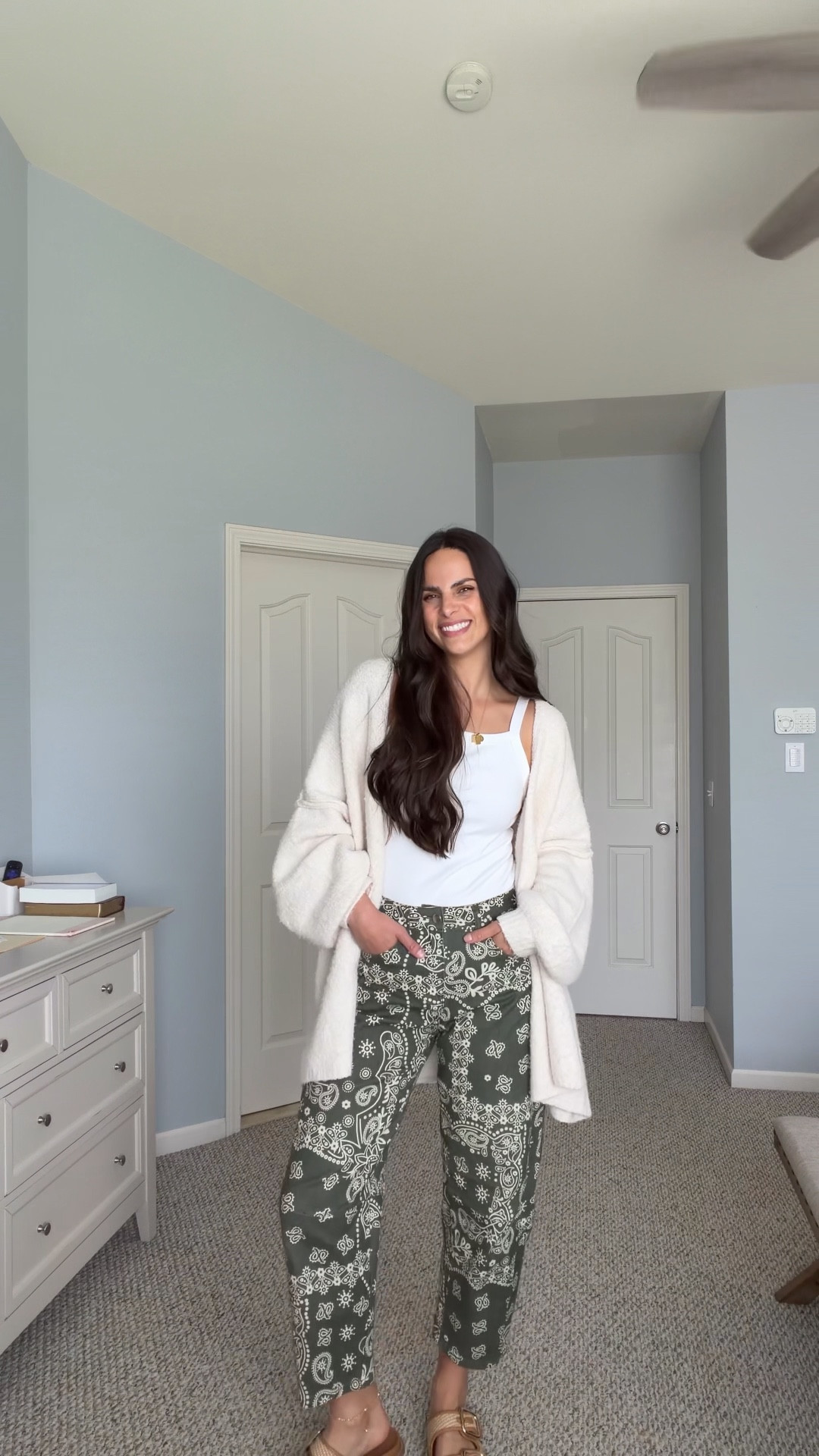 Paisley pants! Wearing a medium! 


Spring outfit 
Amazon outfit 
Sunday outfit 
Mom outfit 
Easy outfit 

#LTKootd #LTKgrwm