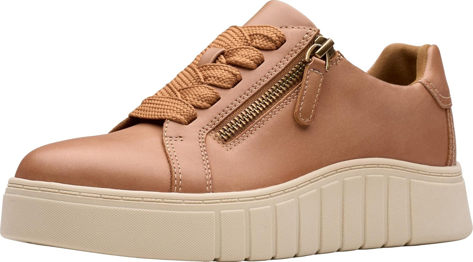 Clarks Women's Mykah Joy Sneaker | Amazon (US)