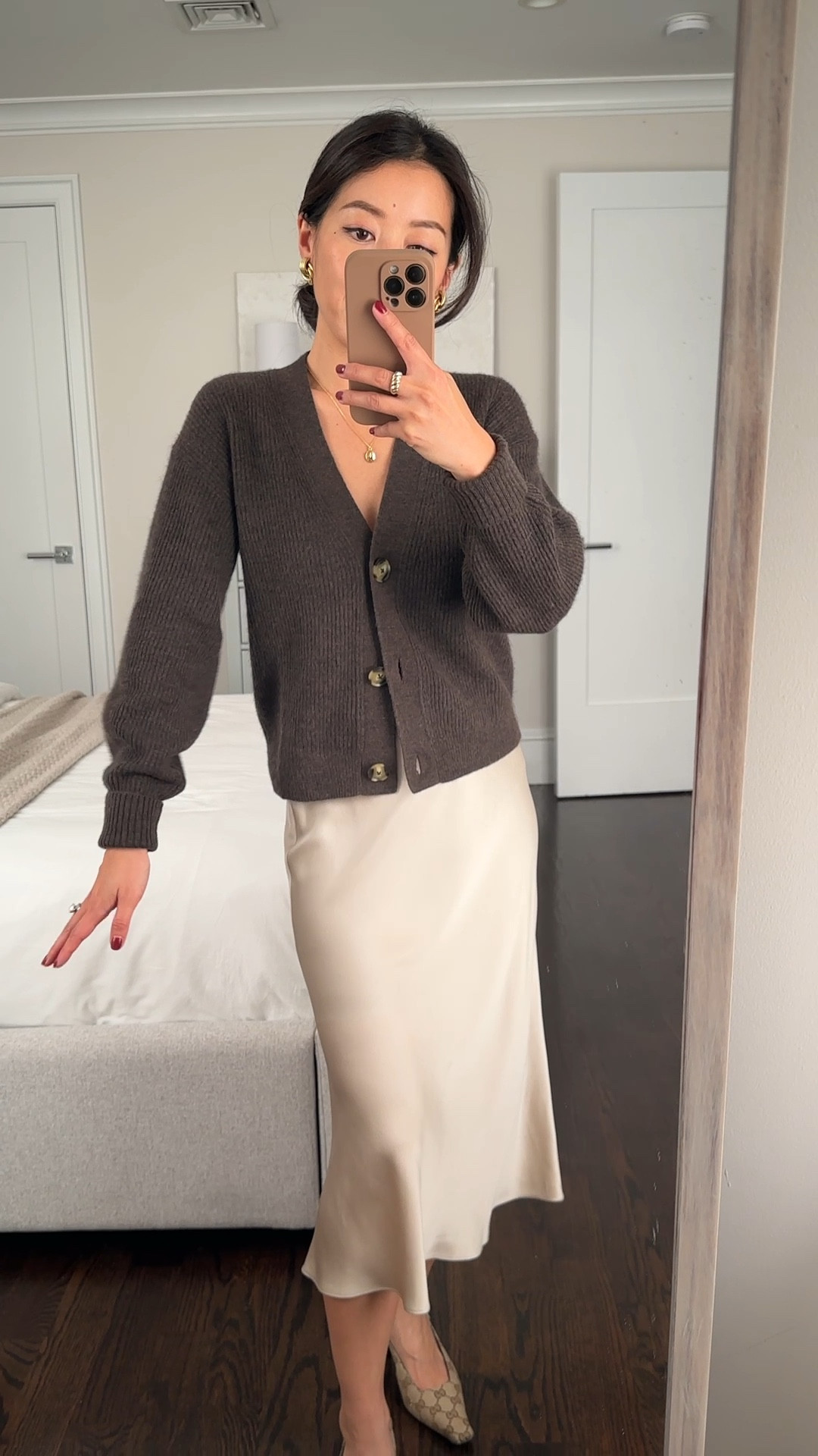 Today only: Have never seen quince have a sale on this cardigan!

I also have the light gray. Note final sale on quince discounted items.

One of Quince’s most petite friendly  shorter cardigans + their slip skirt in tons of colors. 

• alpaca cardigan in Xs 

• 100% Washable Silk Skirt in champagne xs - this beautiful champagne color is 😍! Measures 12.5” across the elastic waist  

Elegant holiday / thanksgiving outfits, fall winter work wear, gifts for her, petite friendly outfit 

#LTKCyberWeek #LTKFindsUnder50 #LTKWorkwear