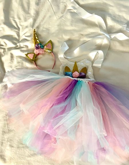 Unicorn birthday dress for Goldie Girls 3rd birthday! Such a fun unicorn birthday party yesterday 🦄🩷

#birthdaypartydecor #kidsclothing #girlbirthdayoutfit #3rdbirthdayparty #unicornparty #babygirlstyle #littlegirlparty


#LTKkids #LTKbaby #LTKfindsunder50