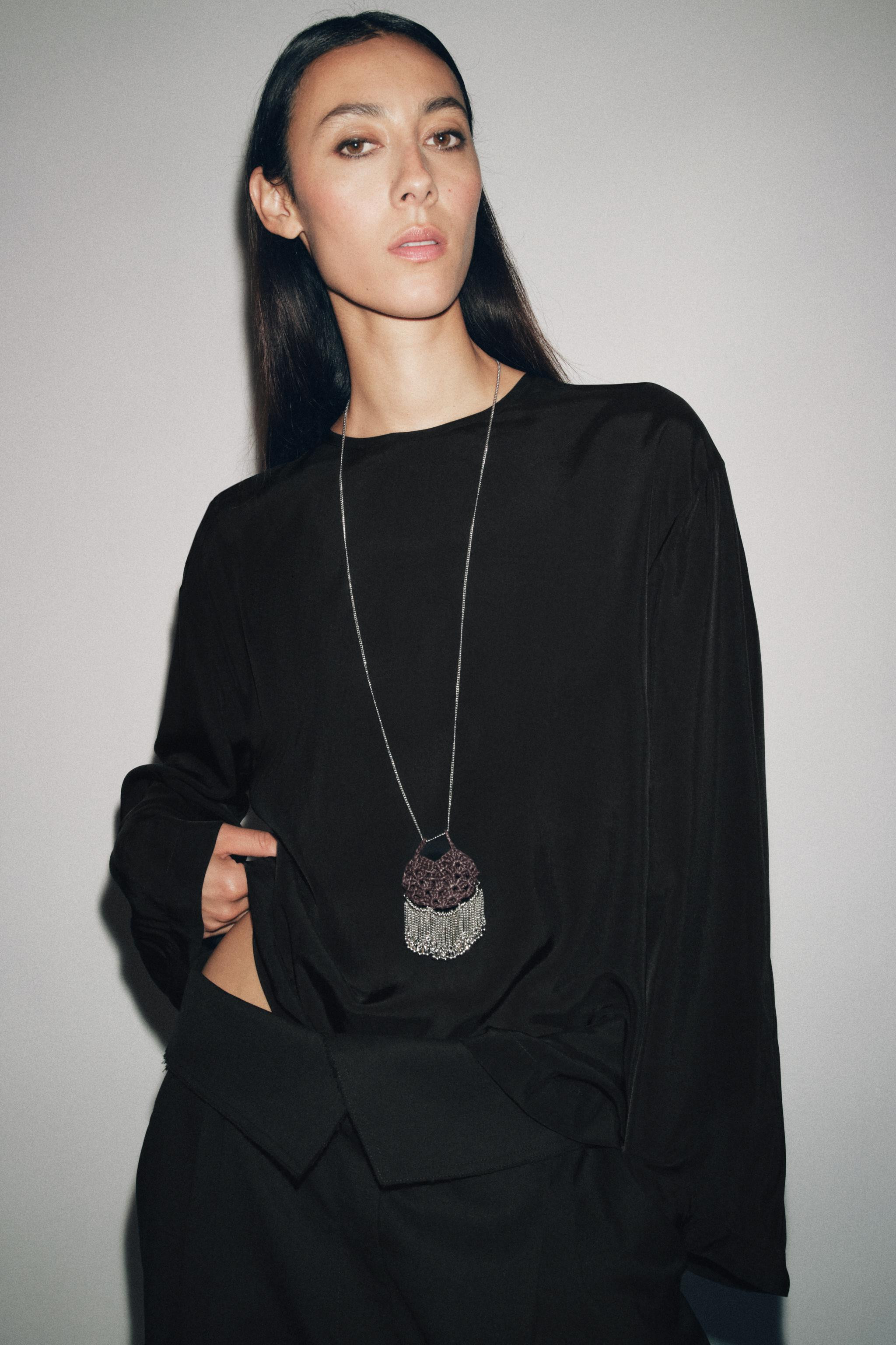 LONG CROCHET BAG NECKLACE | Zara US